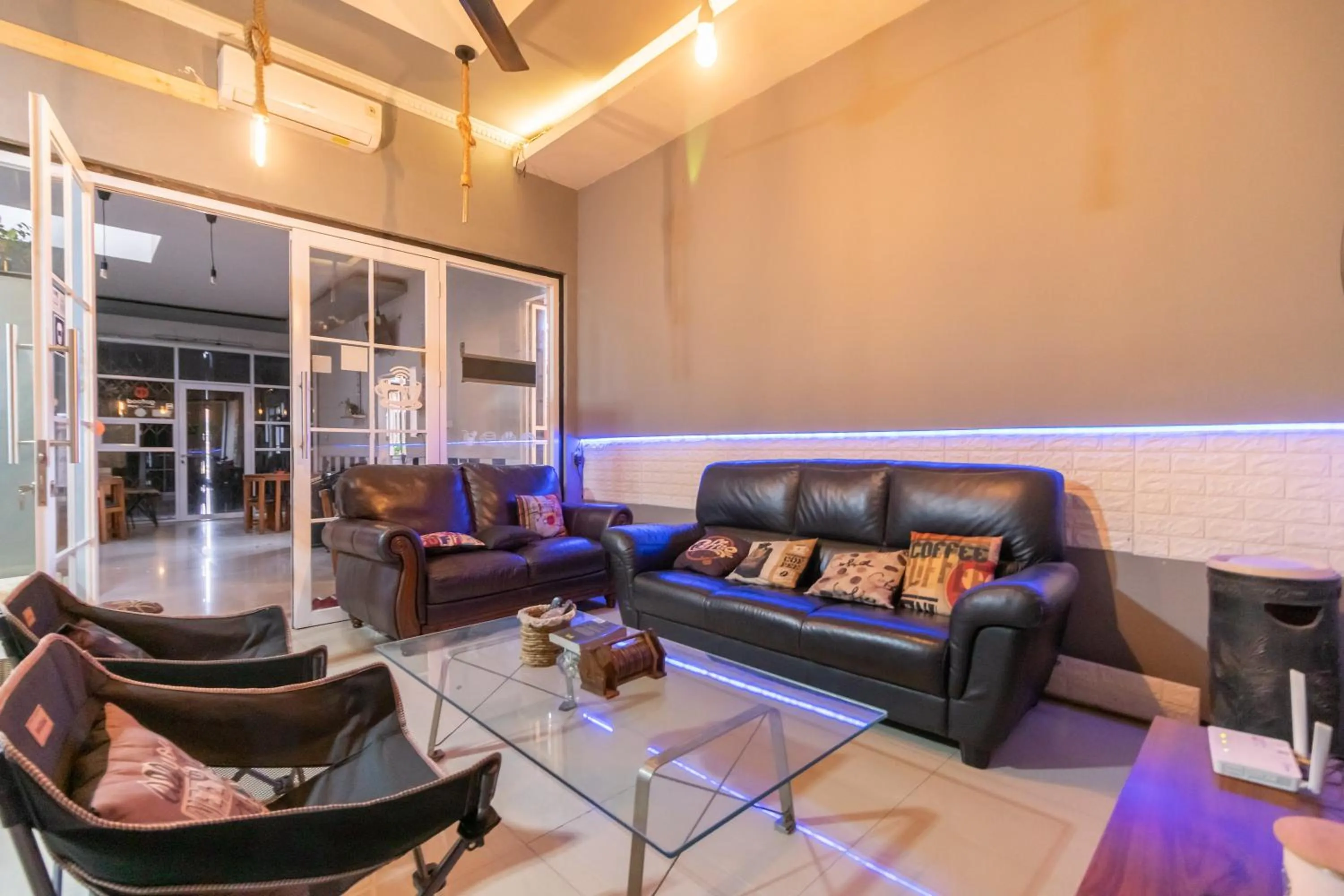 Lobby or reception in Safaraz Garden near Galaxy Bekasi Mitra RedDoorz