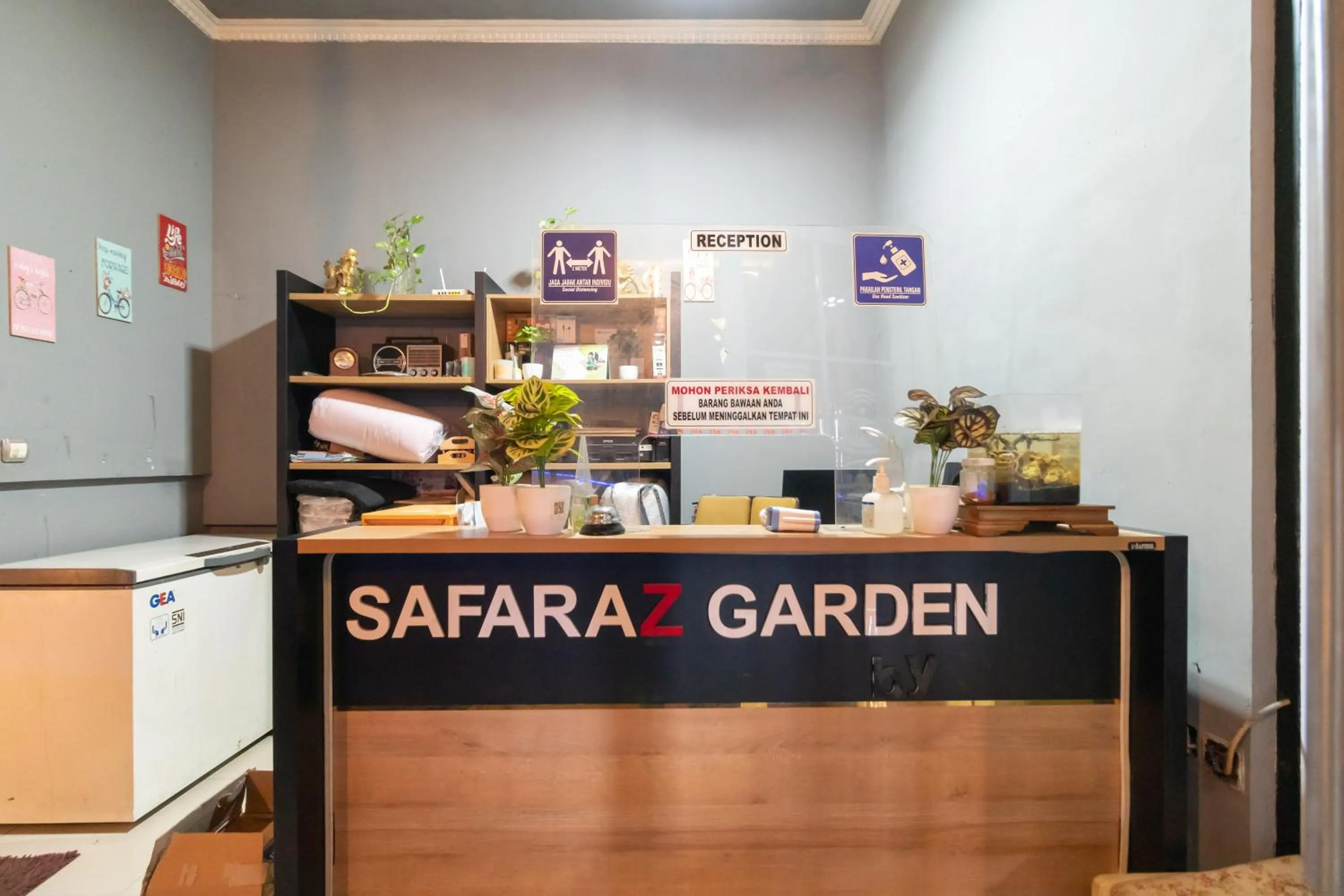 Lobby or reception in Safaraz Garden near Galaxy Bekasi Mitra RedDoorz