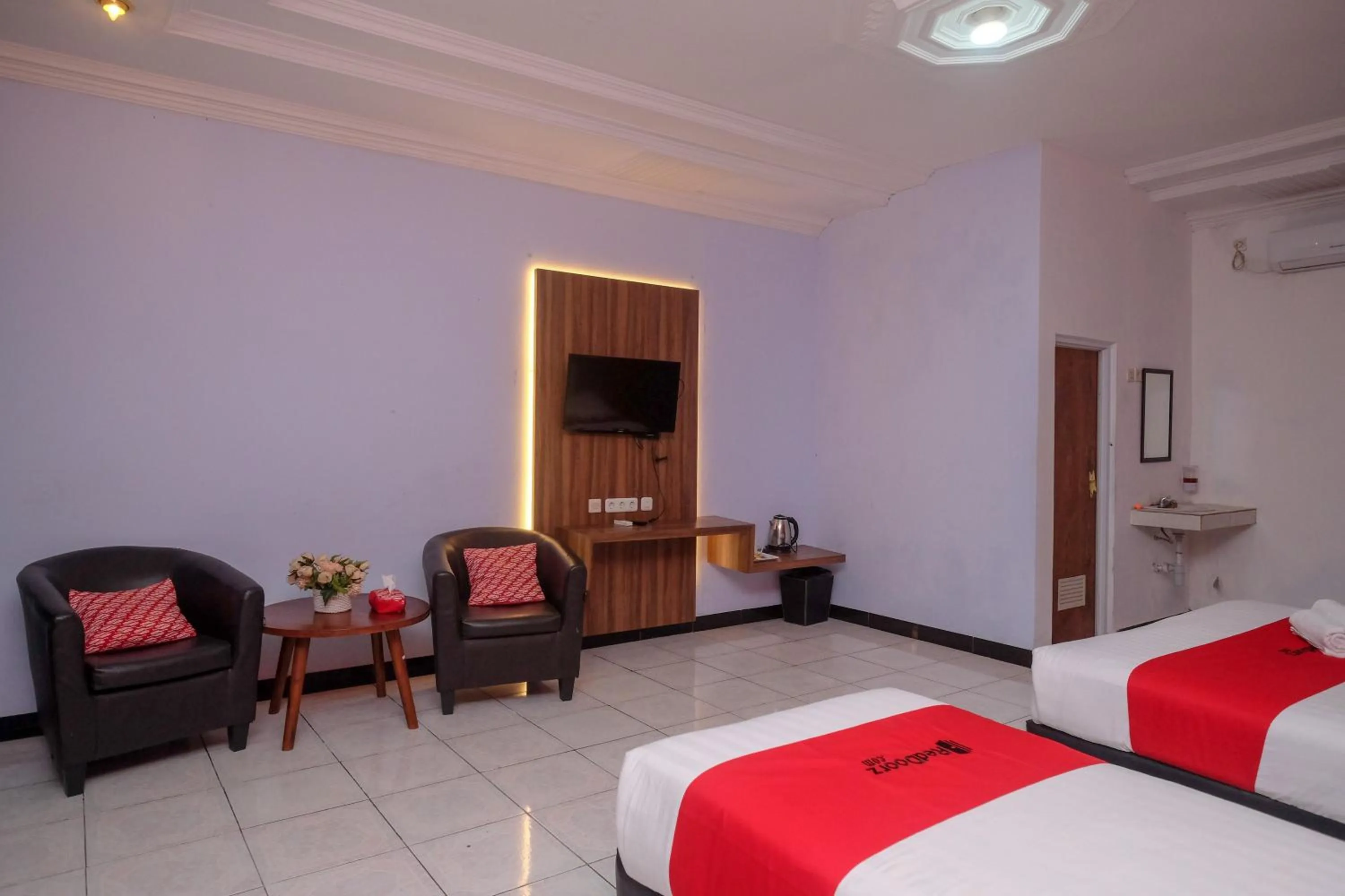 Bed in RedDoorz At Pondok Eyang Obi Sleman
