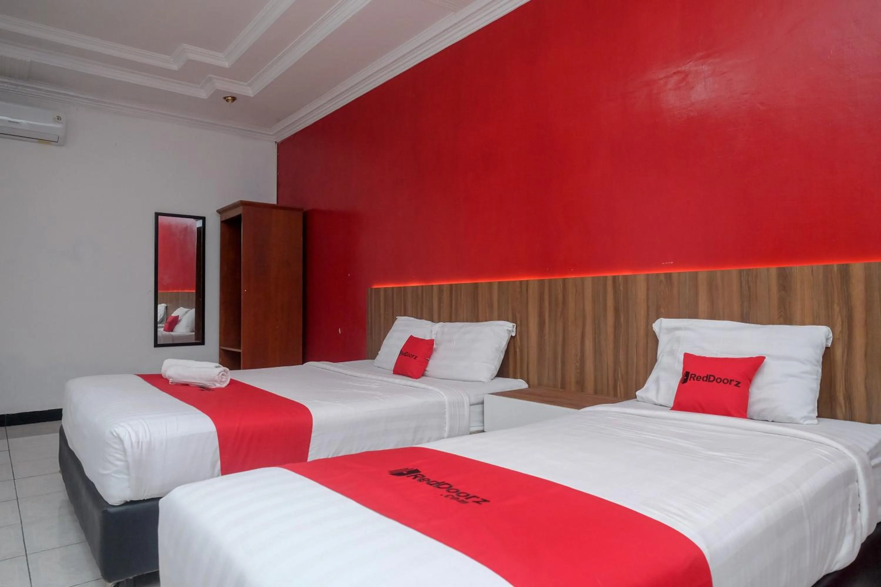 Bed in RedDoorz At Pondok Eyang Obi Sleman