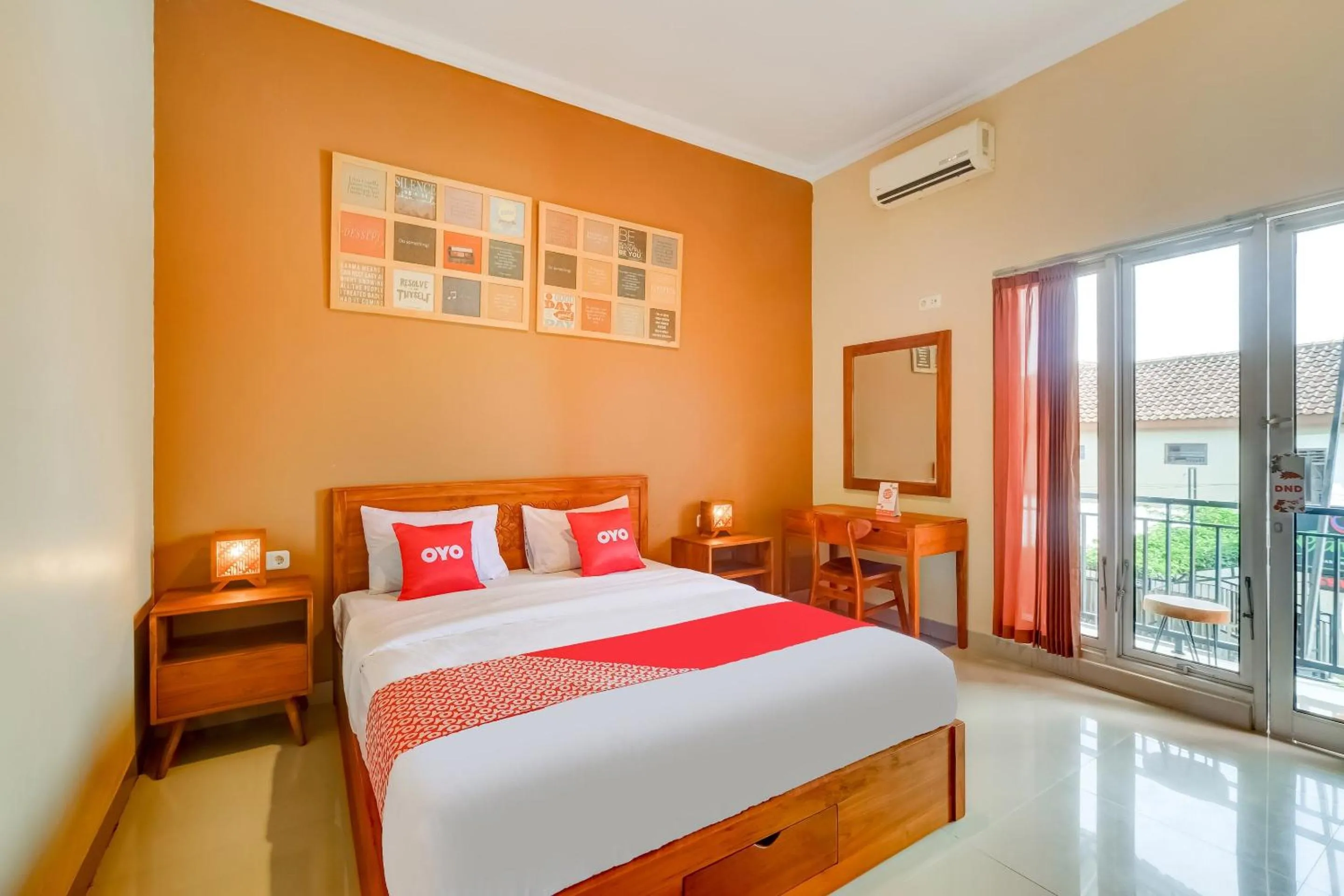 Bedroom in Hotel O Griya Gayatri Syariah