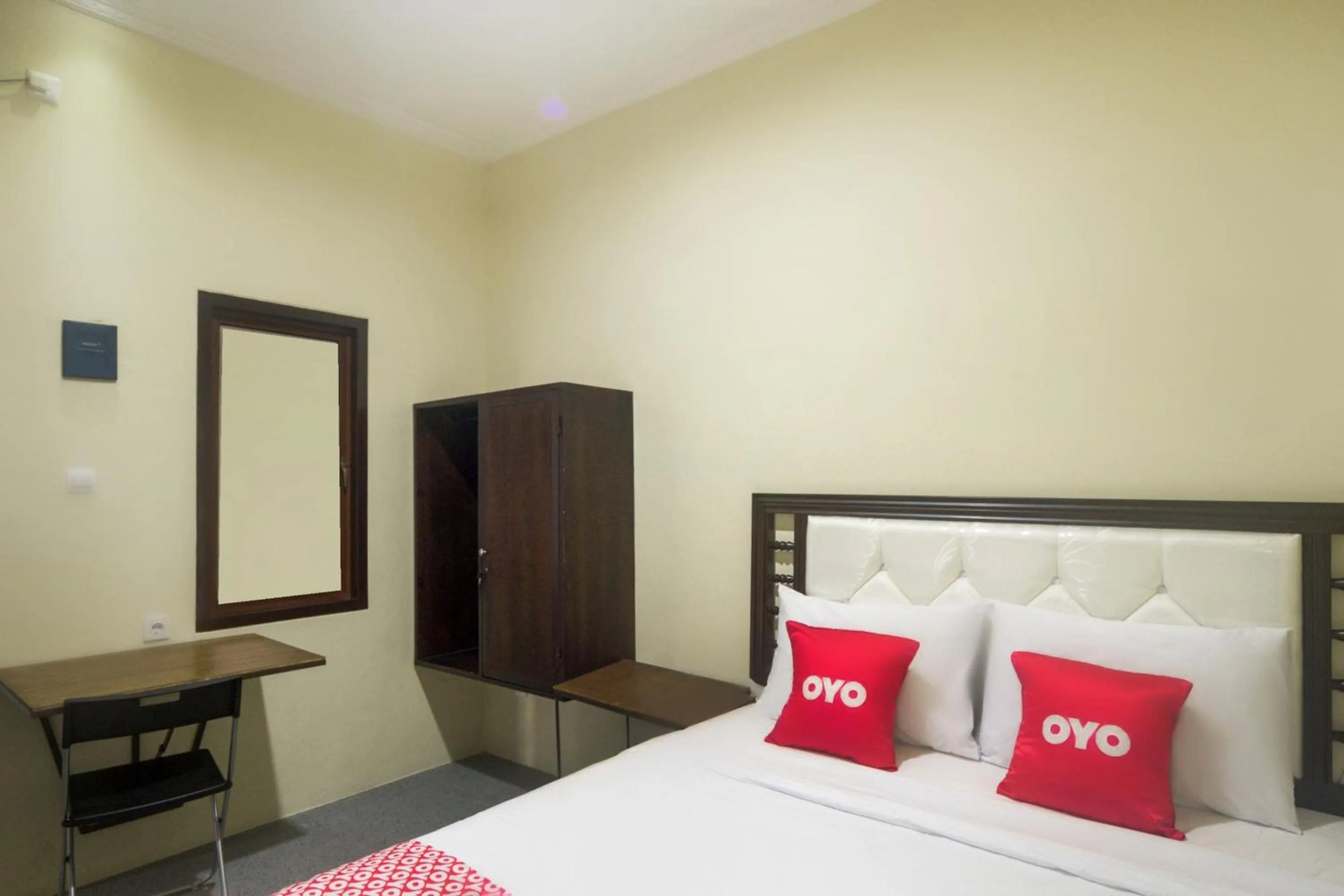 Bedroom, Bed in Hotel O Homia Residence