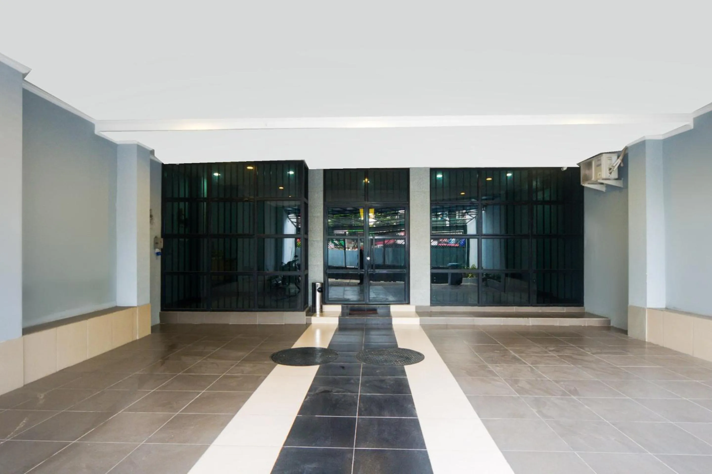 Facade/entrance in Hotel O Homia Residence