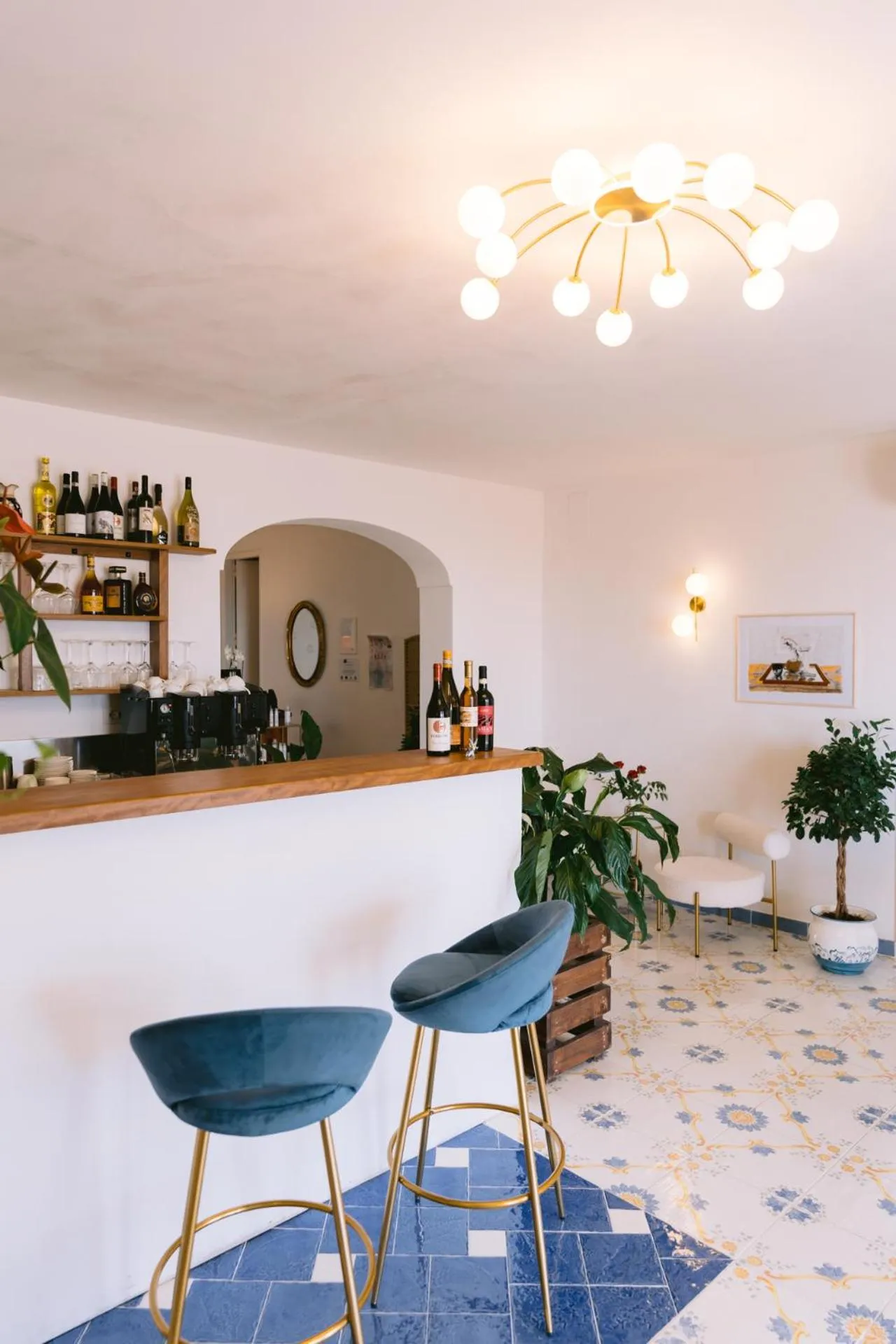 Lounge or bar in HOTEL ZI'NTONIO