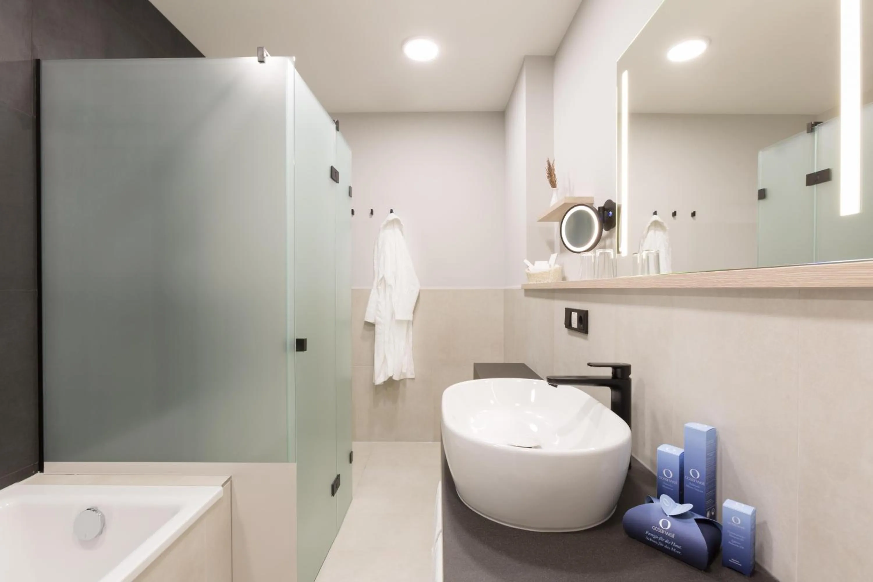 Bathroom in Hotel Kaiserhof Heringsdorf