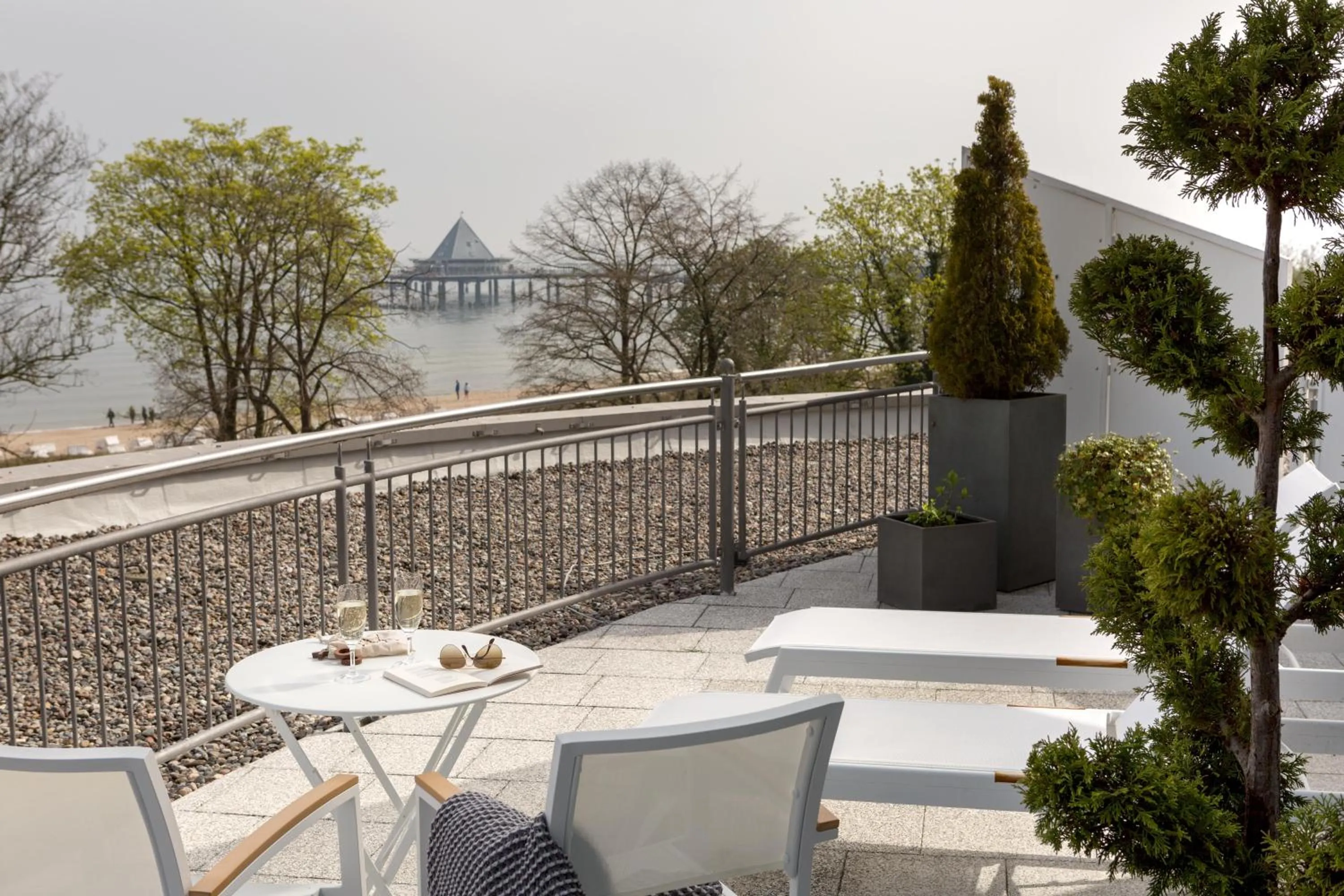 Photo of the whole room in Hotel Kaiserhof Heringsdorf