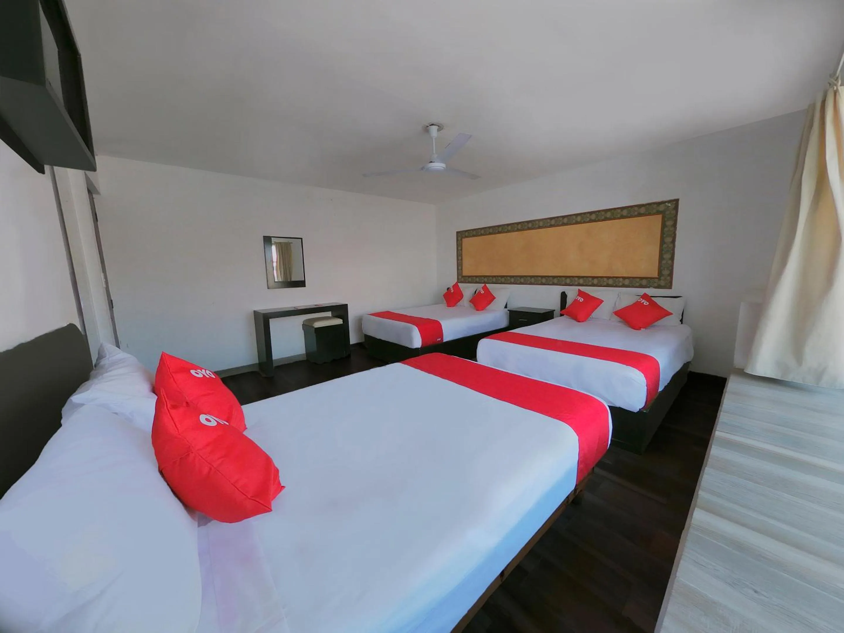 Bedroom in OYO Hotel Plata,Fresnillo, Zacatecas