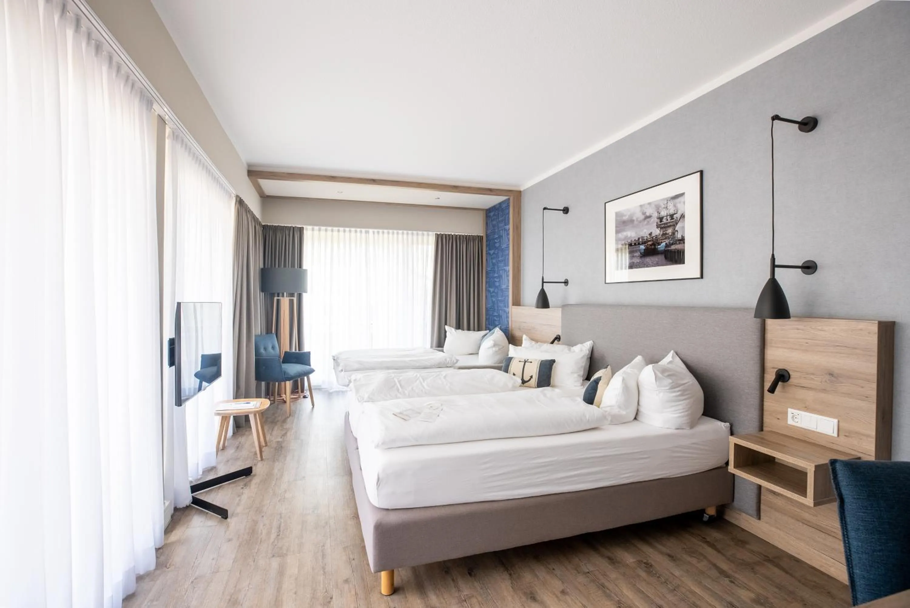 Photo of the whole room, Bed in Hotel Wehrburg