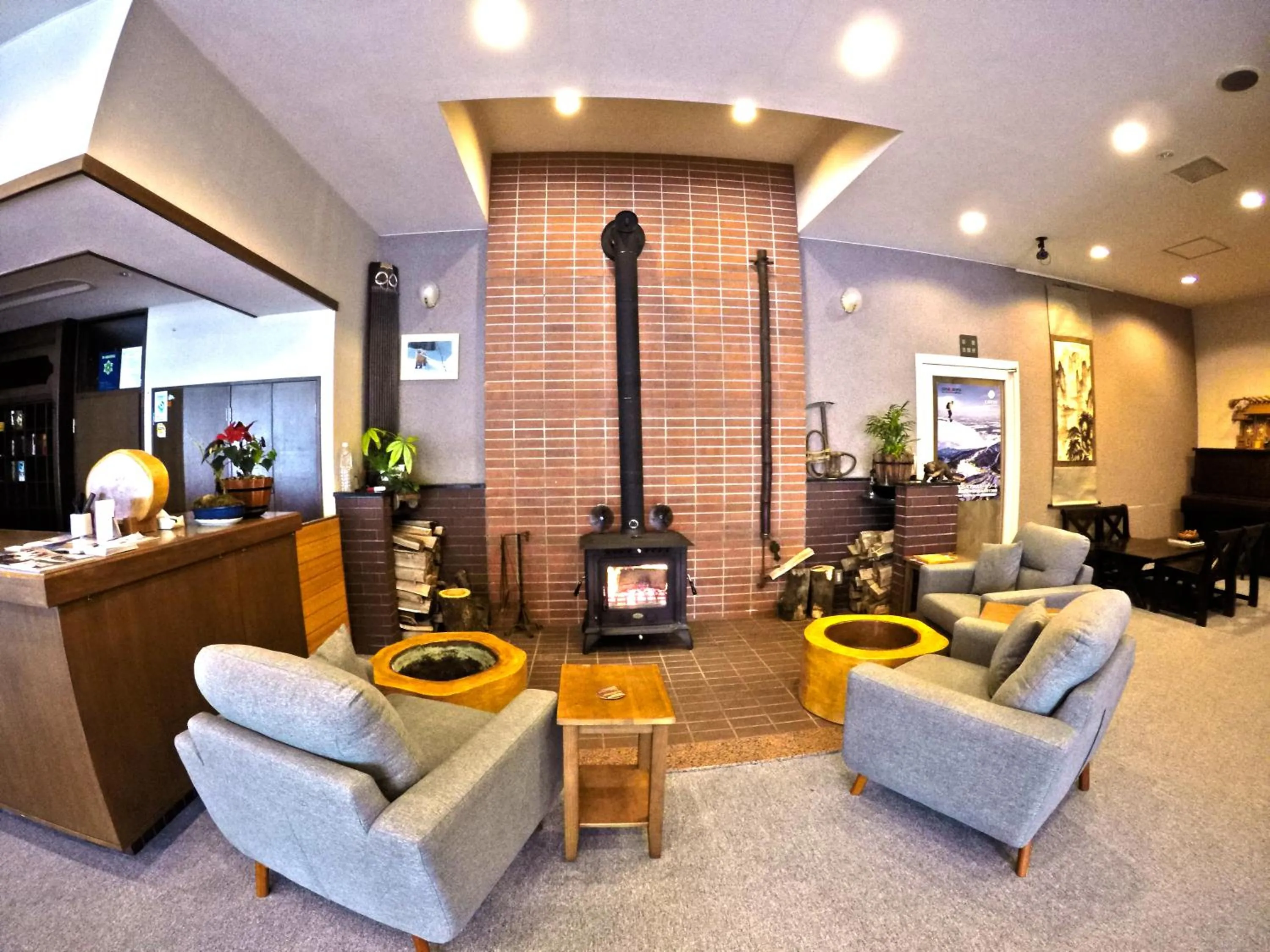 Living room in Red Fox Lodge Myoko