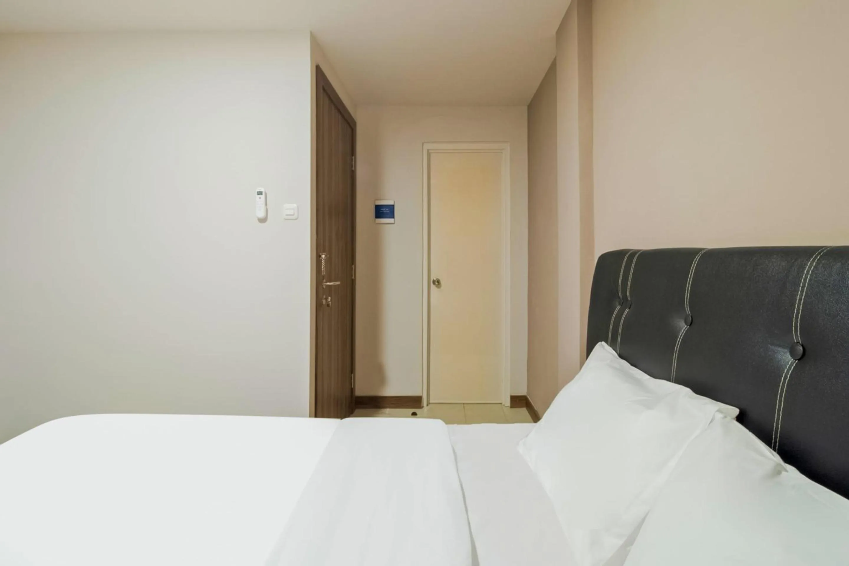 Bedroom, Bed in Collection O Kebon Jeruk Near Paskal 23 Formerly Sentral Paskal