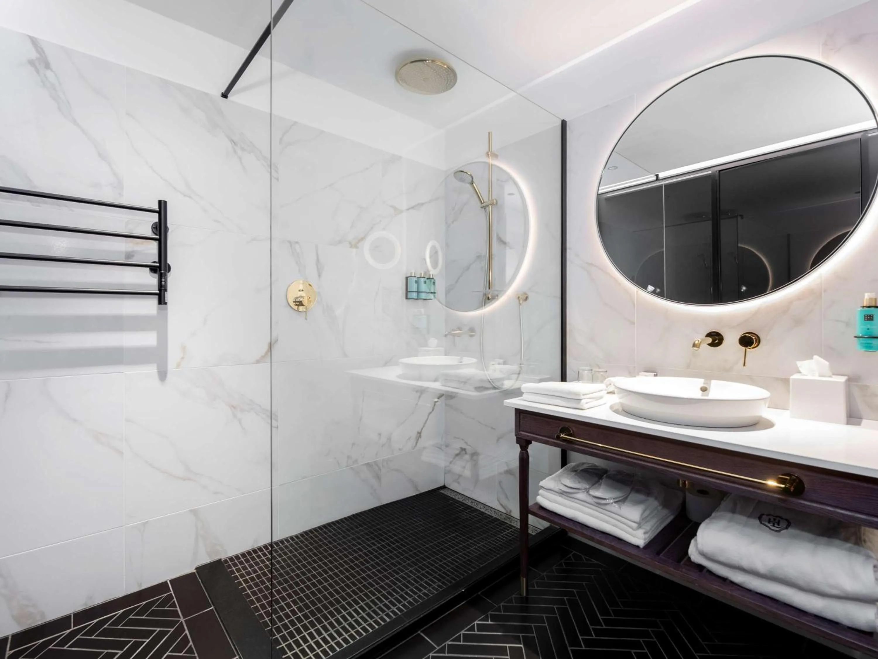 Bathroom in Hotel Lembitu Tallinn