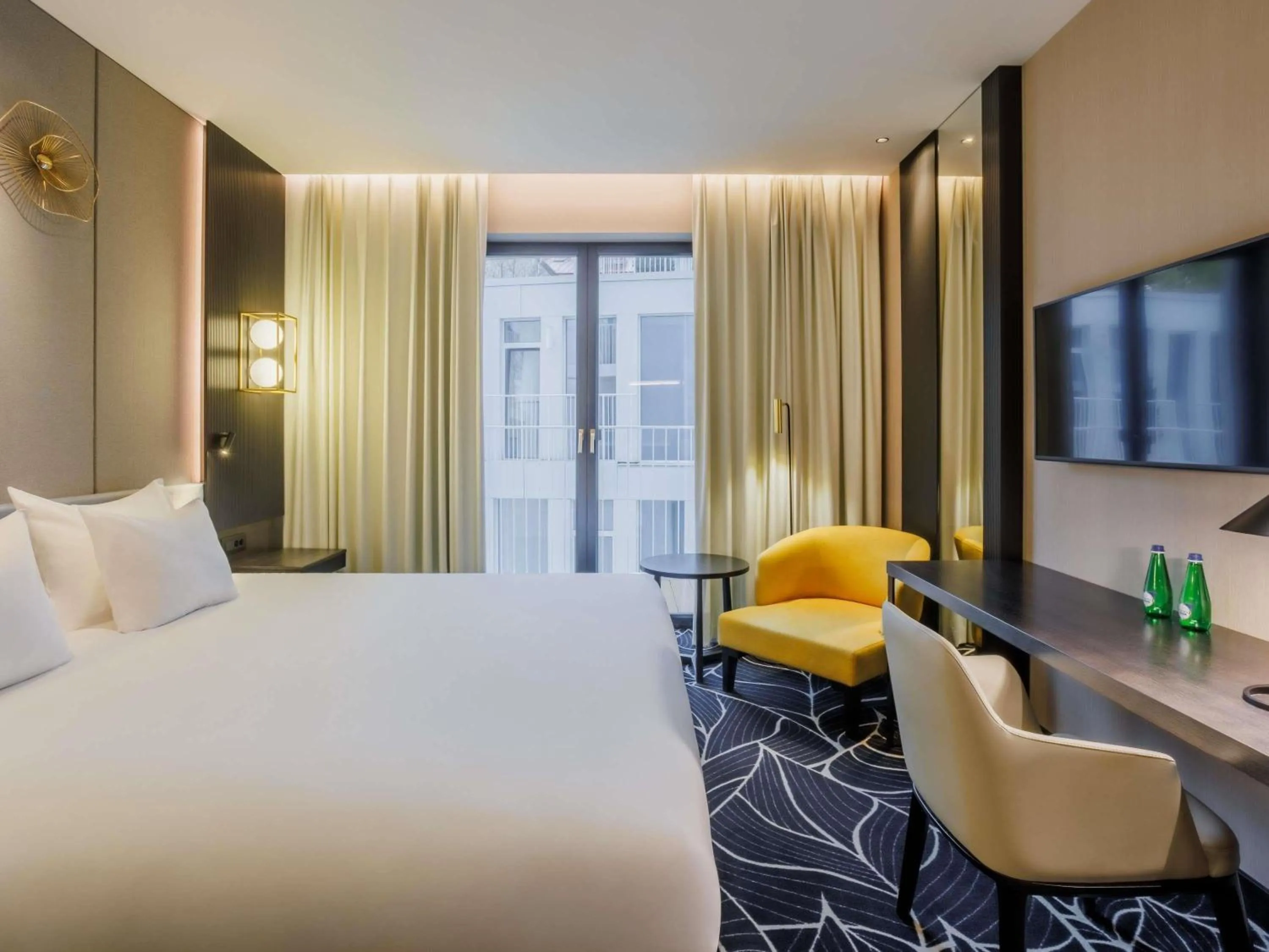 Bedroom, Bed in Movenpick Hotel Tallinn