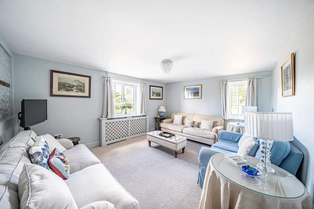 Property building in Cleaver Cottage