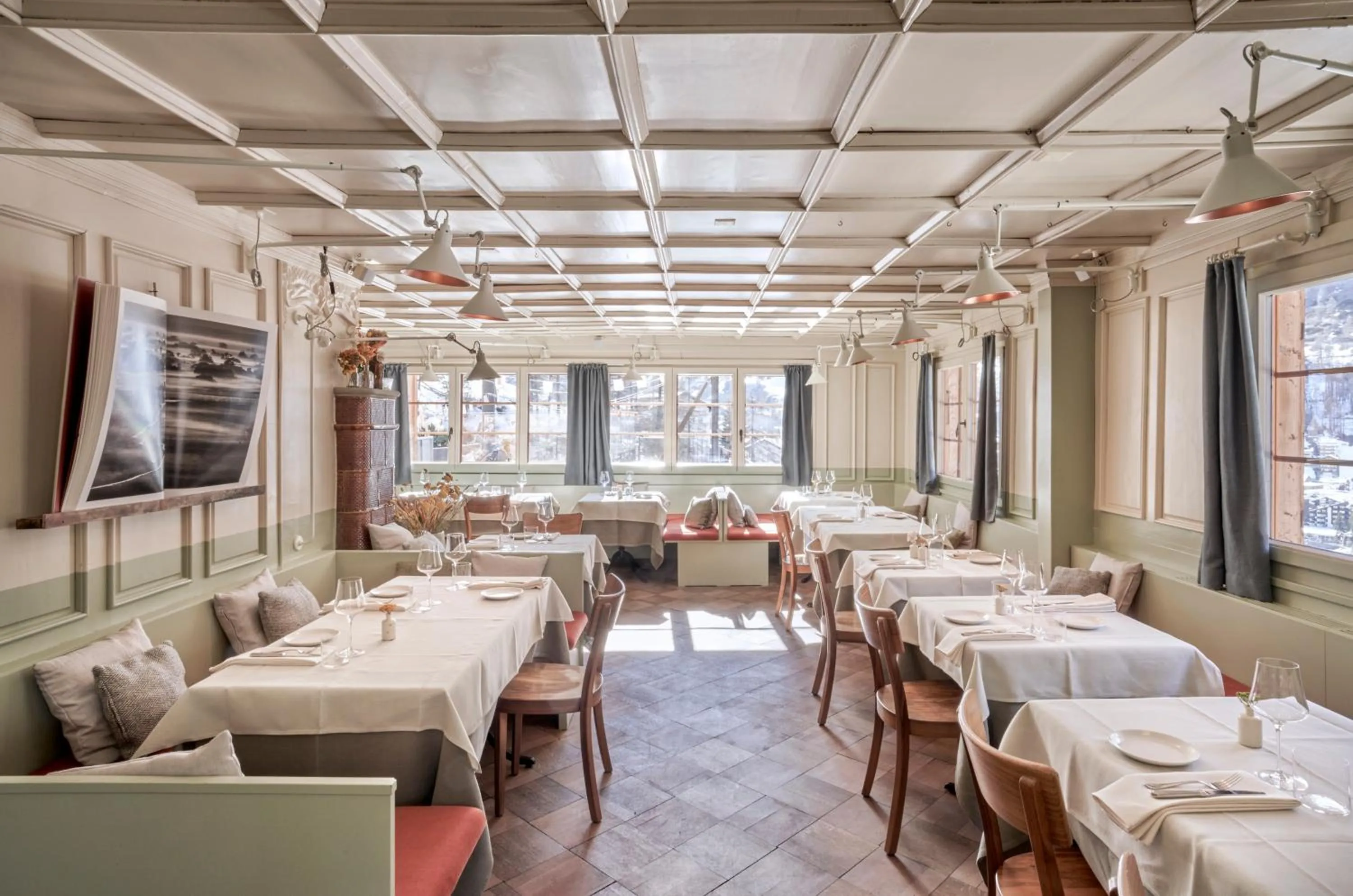 Restaurant/places to eat in Nomad by CERVO Mountain Resort