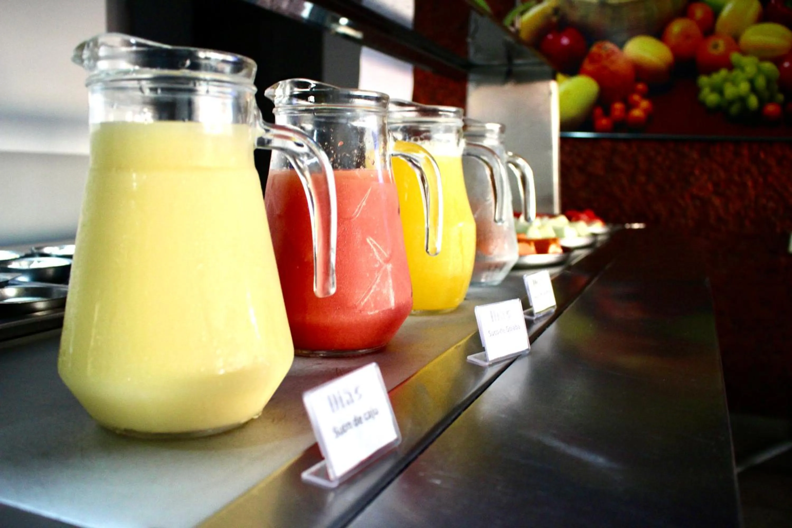 Food and drinks in Hotel Dias em Pouso Alegre - MG - Próximo a Centros Comerciais e Restaurantes