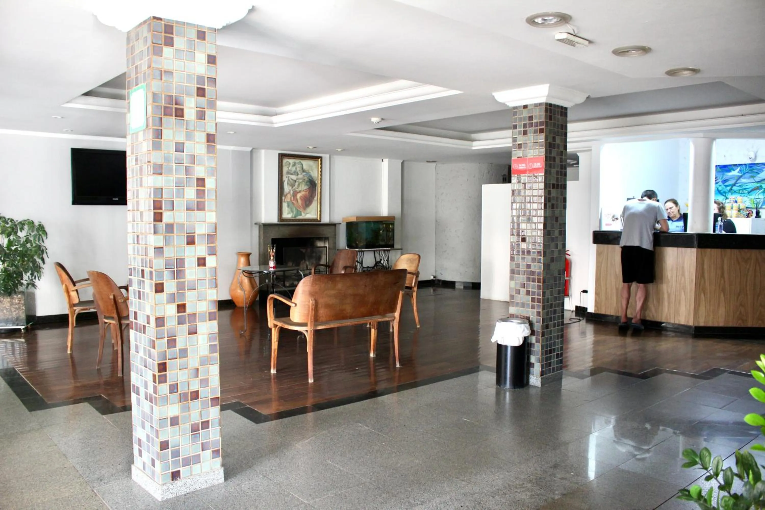 Lobby or reception in Hotel Dias em Pouso Alegre - MG - Próximo a Centros Comerciais e Restaurantes