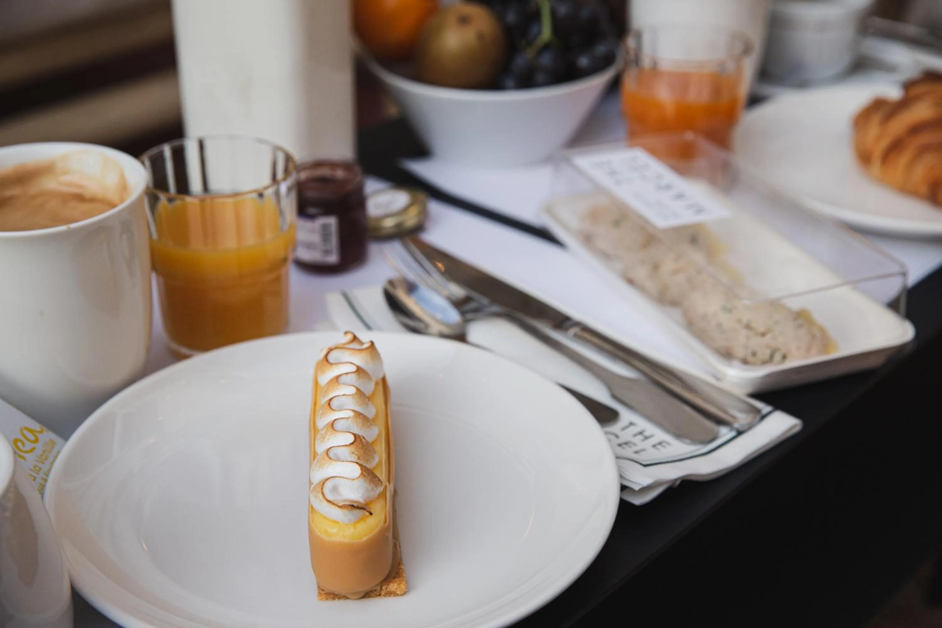 Breakfast in Suites The Marcel