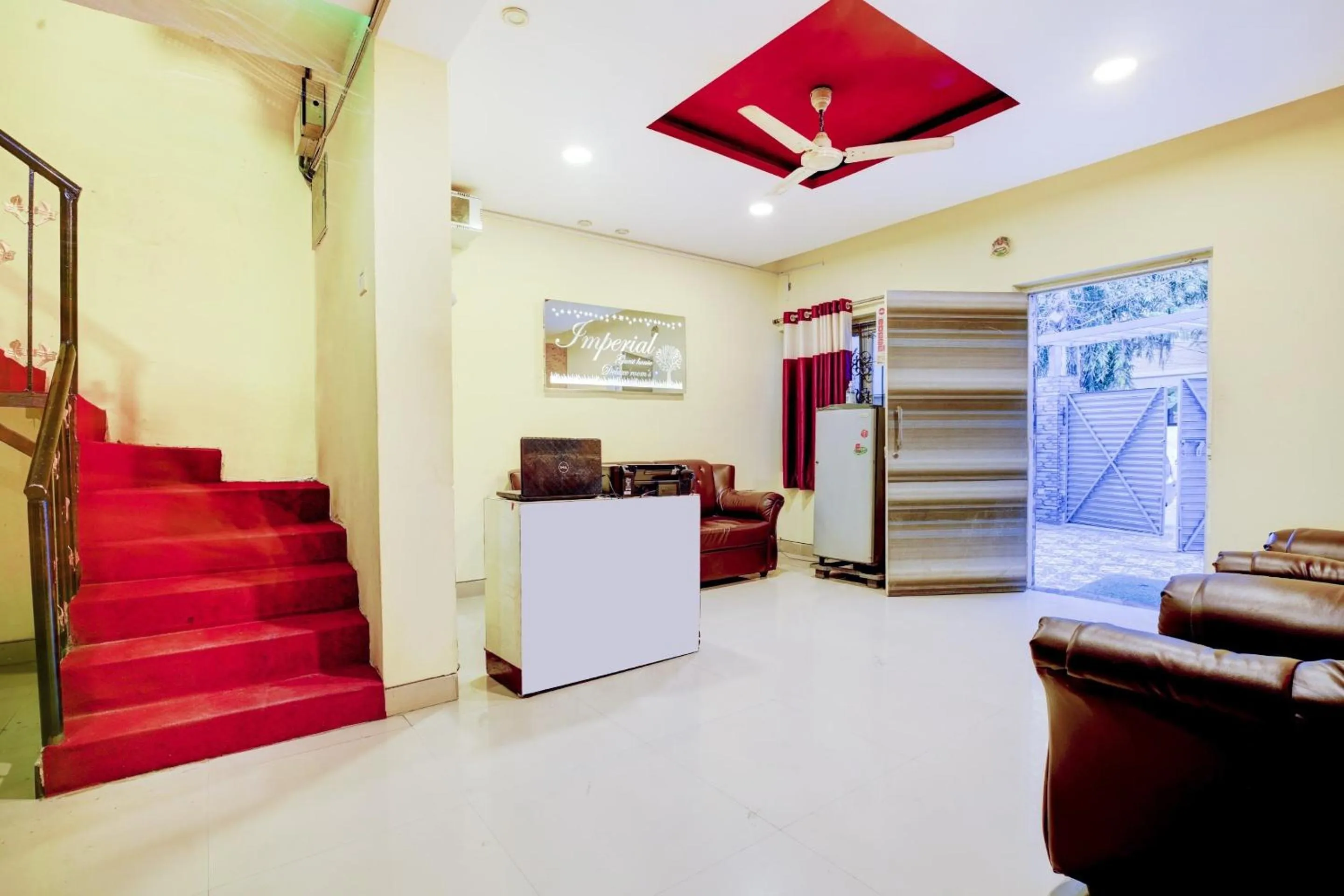 Lobby or reception in Hotel O Imperial Guest House