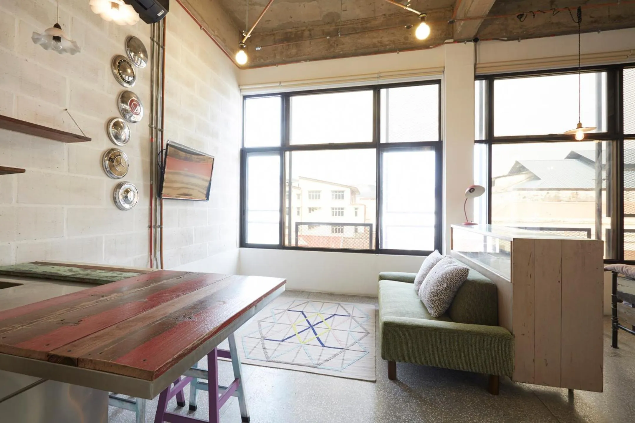 Seating area in Belakang KongHeng By DreamScape