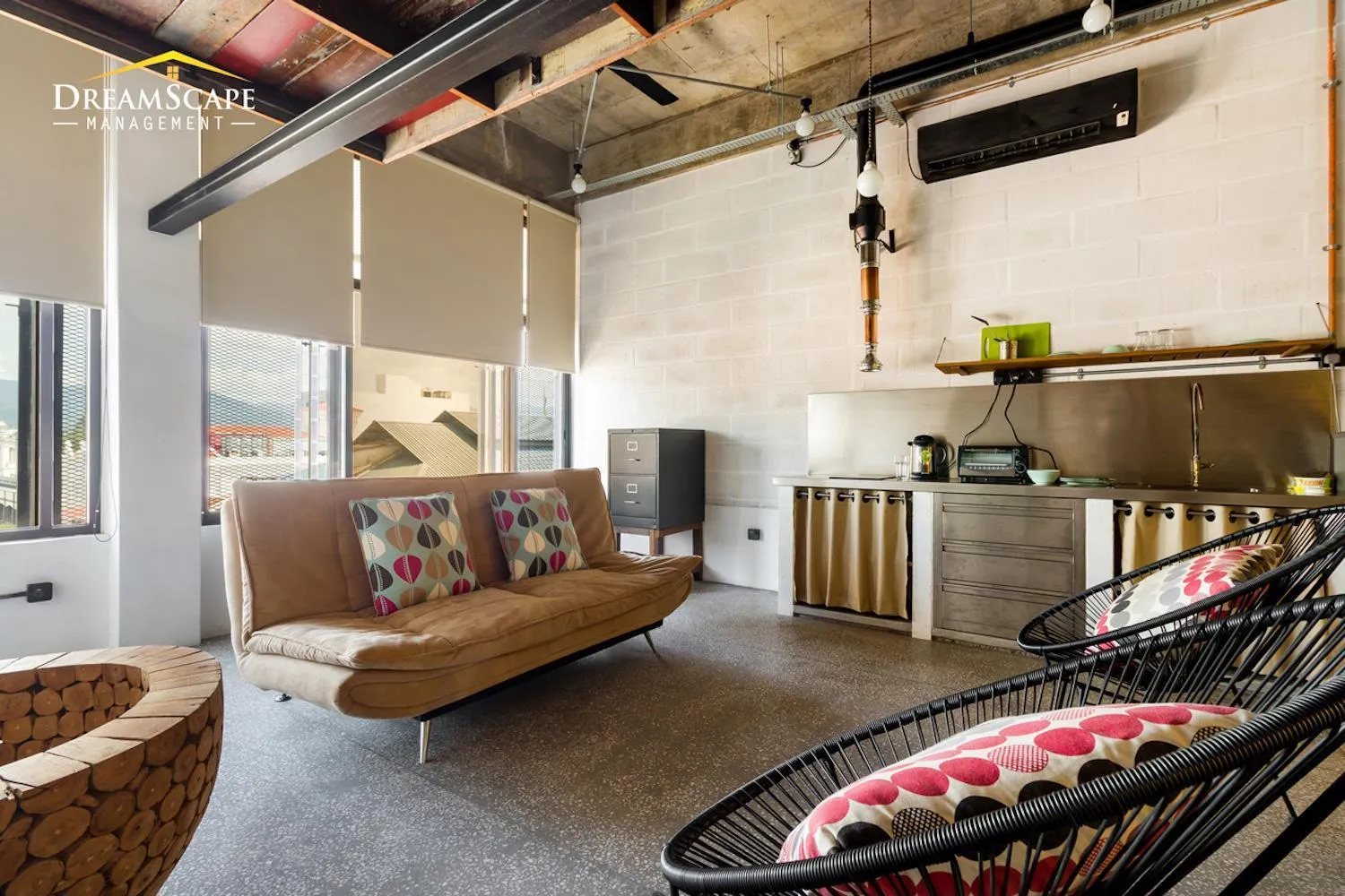 Living room in Belakang KongHeng By DreamScape