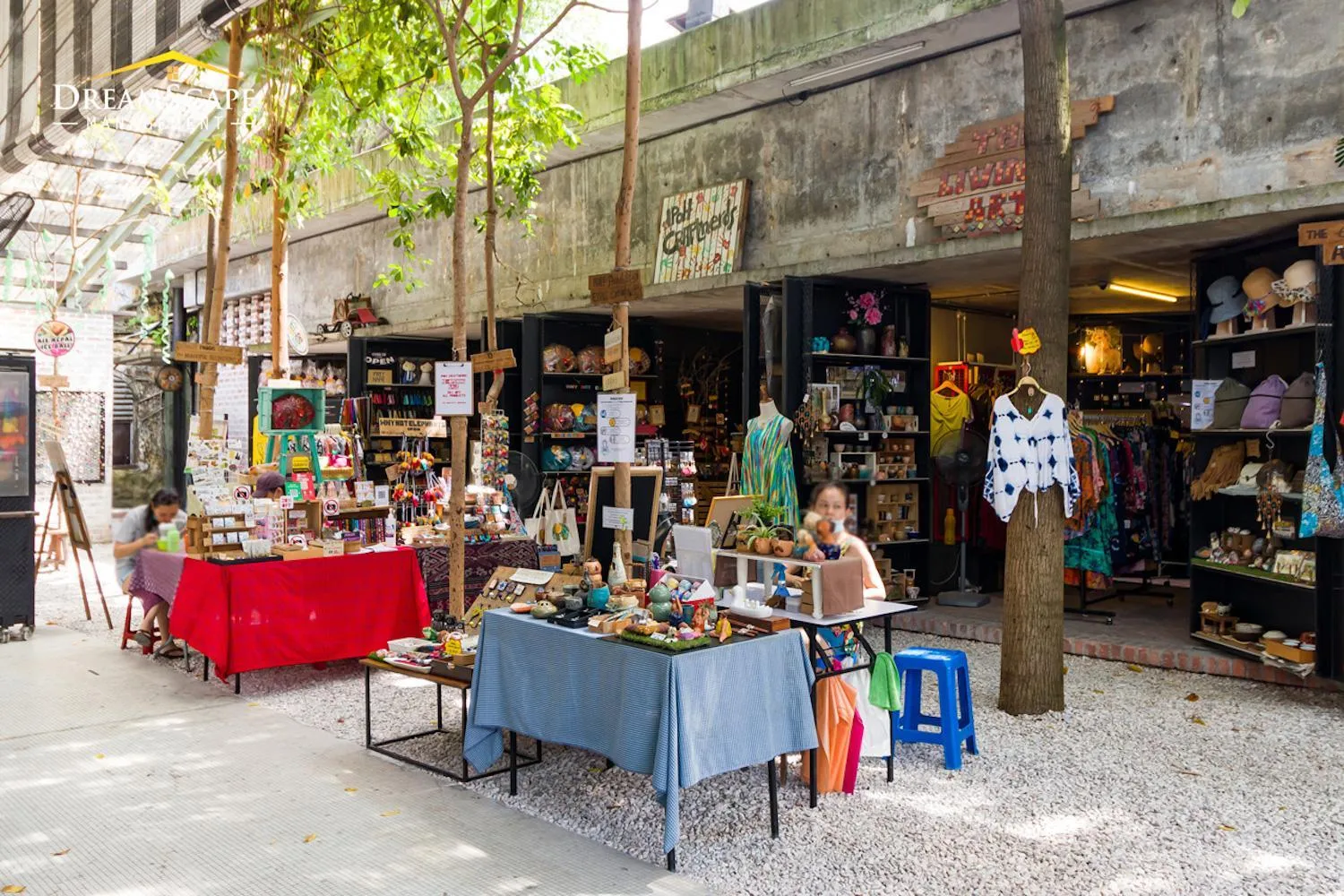 Shopping Area in Belakang KongHeng By DreamScape