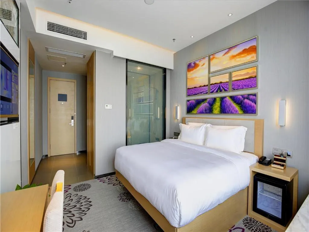 Bed in Lavande Hotel Chengdu Dafeng Shixi Park Subway Station