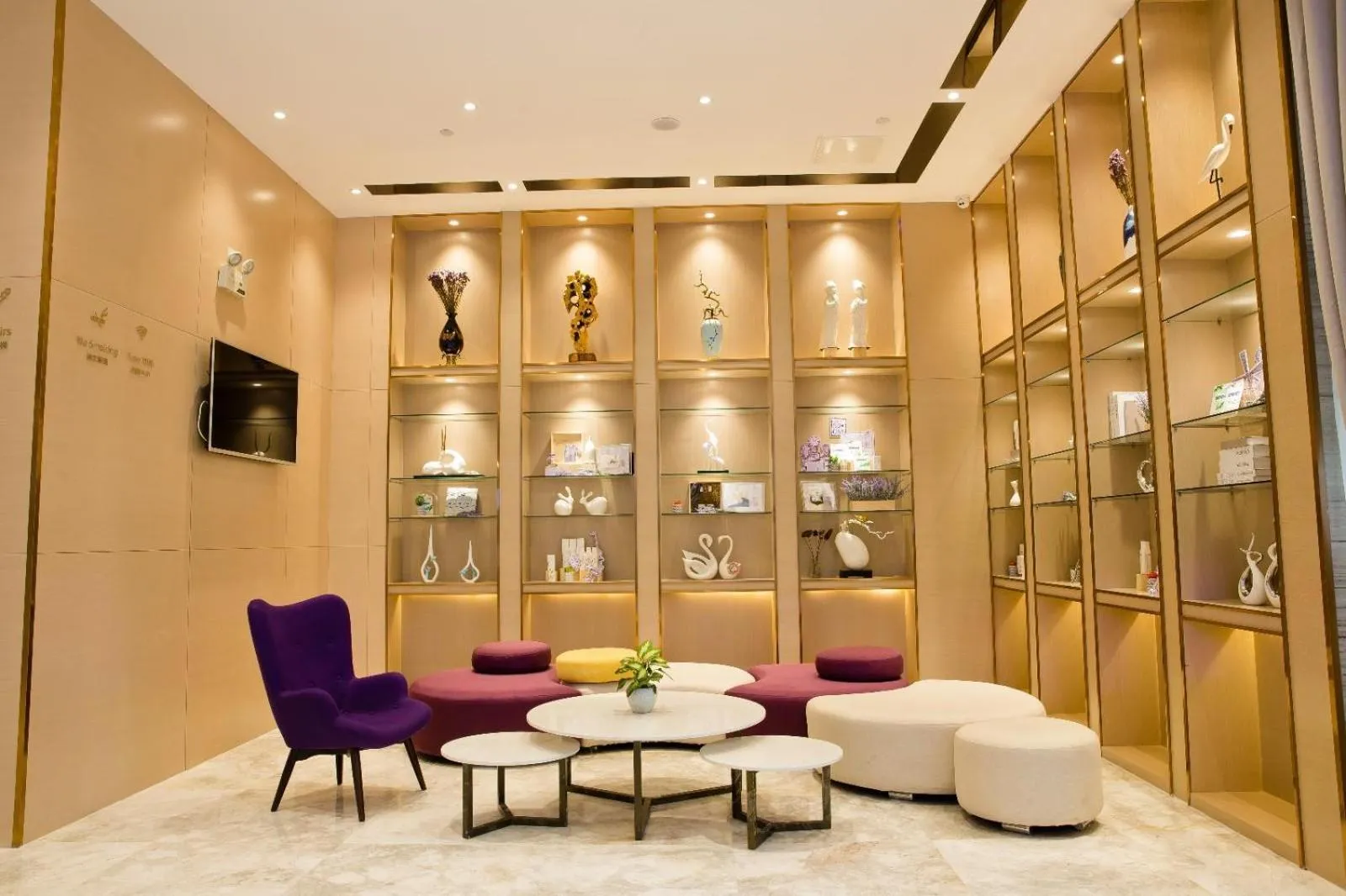 Lavande Hotels·Shenzhen North Railway Station Longhua Yicheng Center