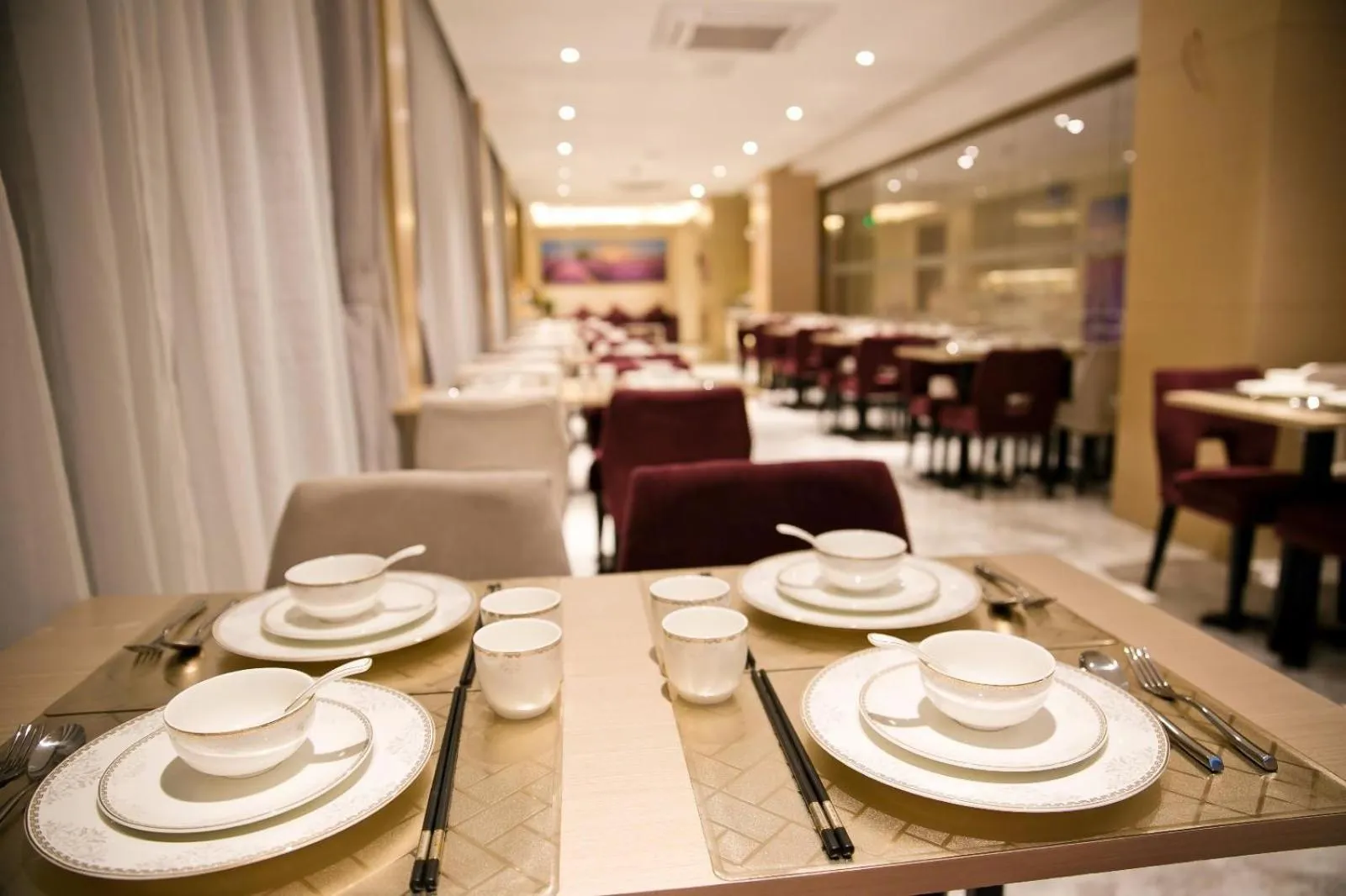 Lavande Hotels·Shenzhen North Railway Station Longhua Yicheng Center