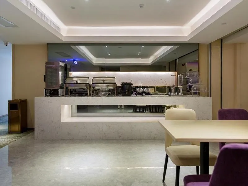 Lavande Hotels·Guangzhou Jingxi Southern Hospital Metro Station