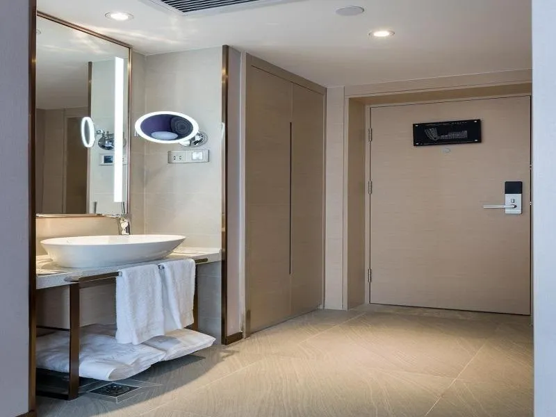 Lavande Hotels·Guangzhou Jingxi Southern Hospital Metro Station