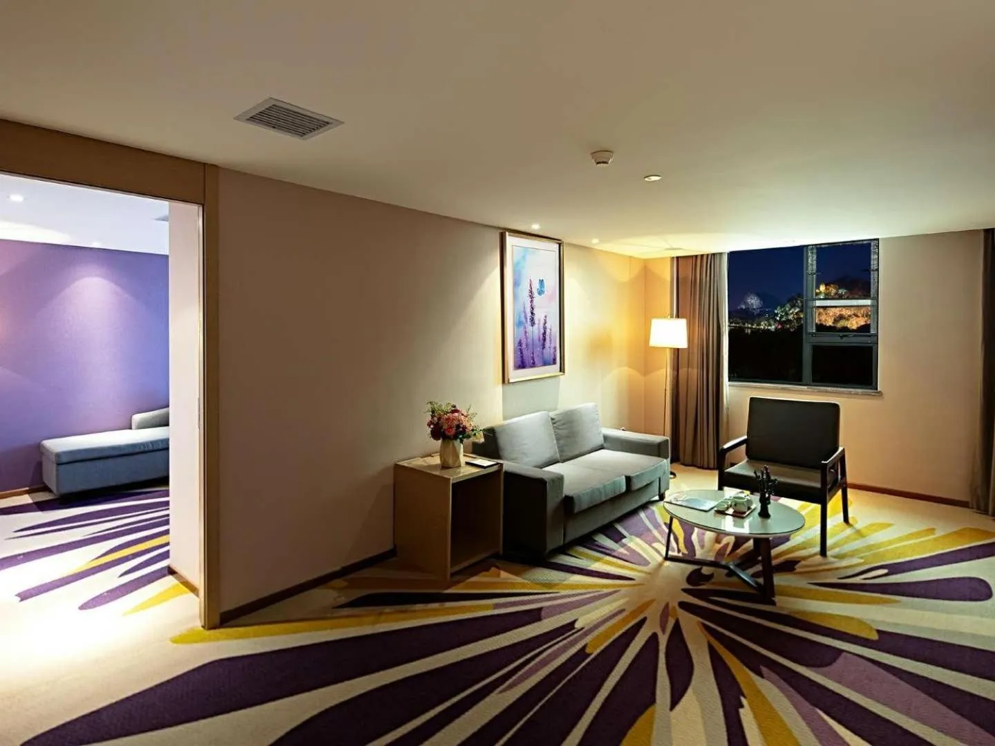 Lavande Hotels·Guilin Central Square Elephant Trunk Hill Scenic Area