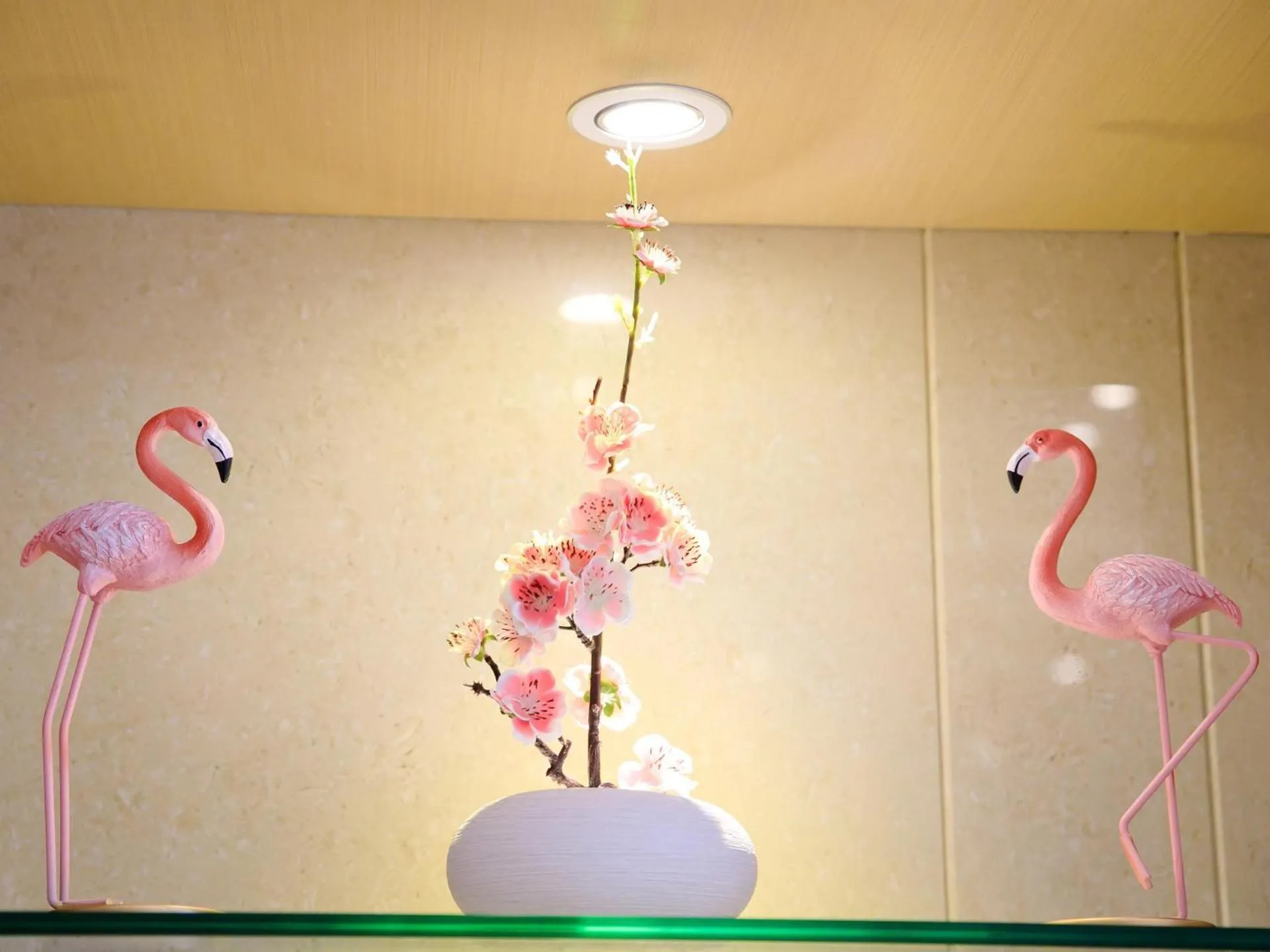 Lavande Hotels·Shenzhen North Railway Station Longhua Bus Terminal