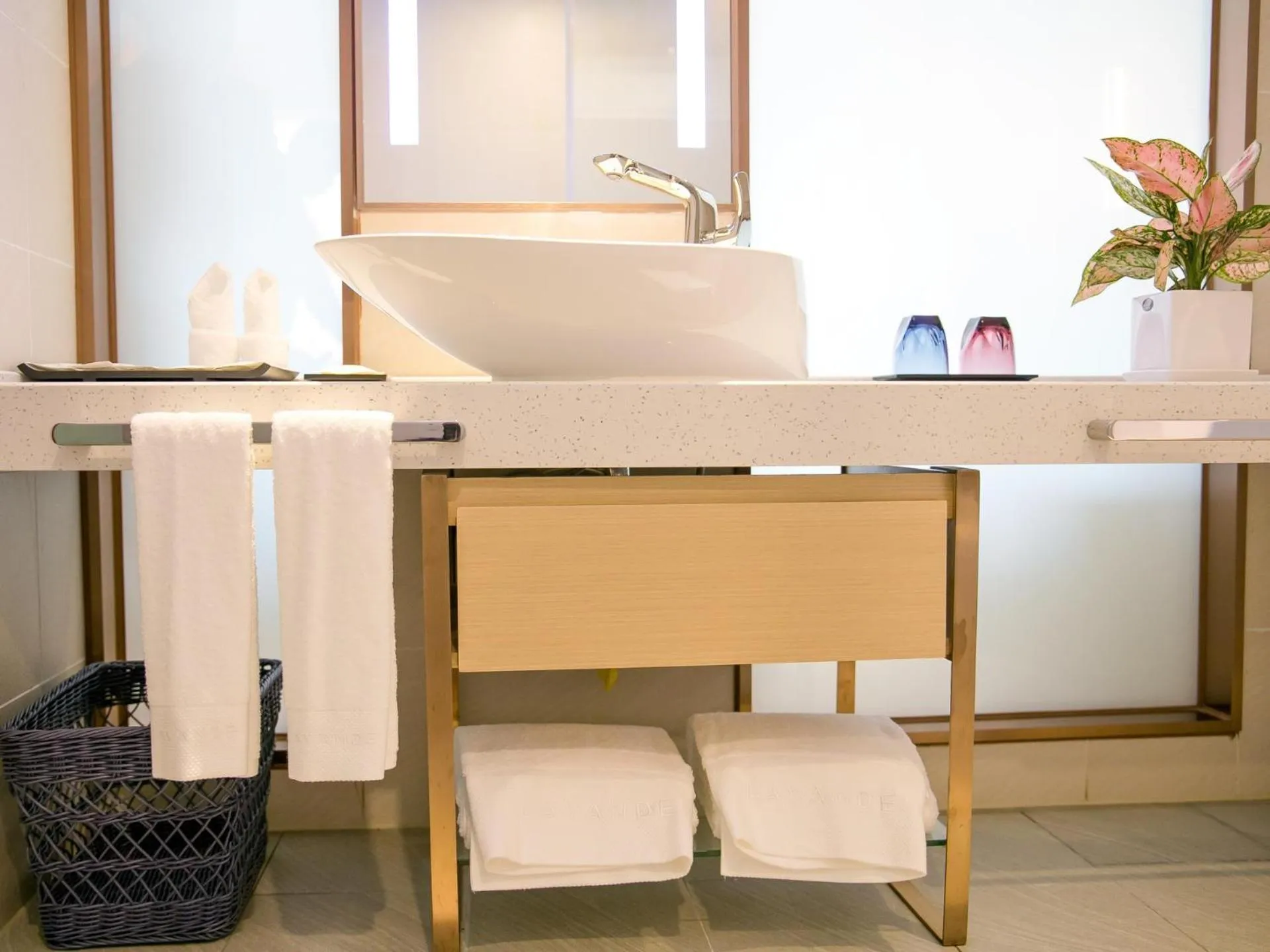 Lavande Hotels·Shenzhen North Railway Station Longhua Bus Terminal