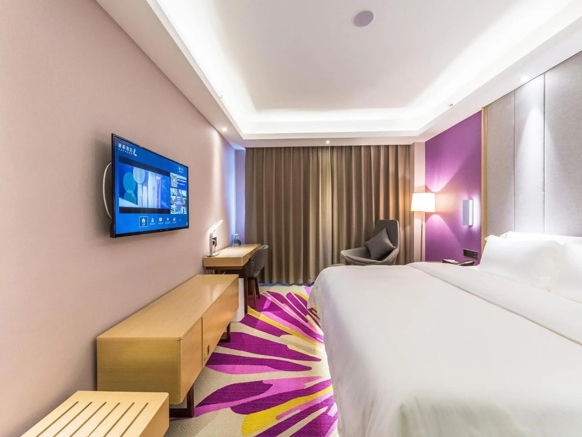 Lavande Hotels·Foshan Zhoucun Ligang Road Xunfenggang Metro Station