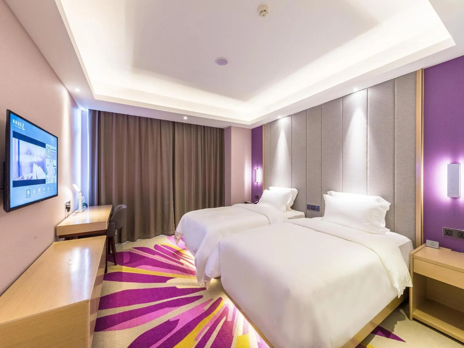 Lavande Hotels·Foshan Zhoucun Ligang Road Xunfenggang Metro Station
