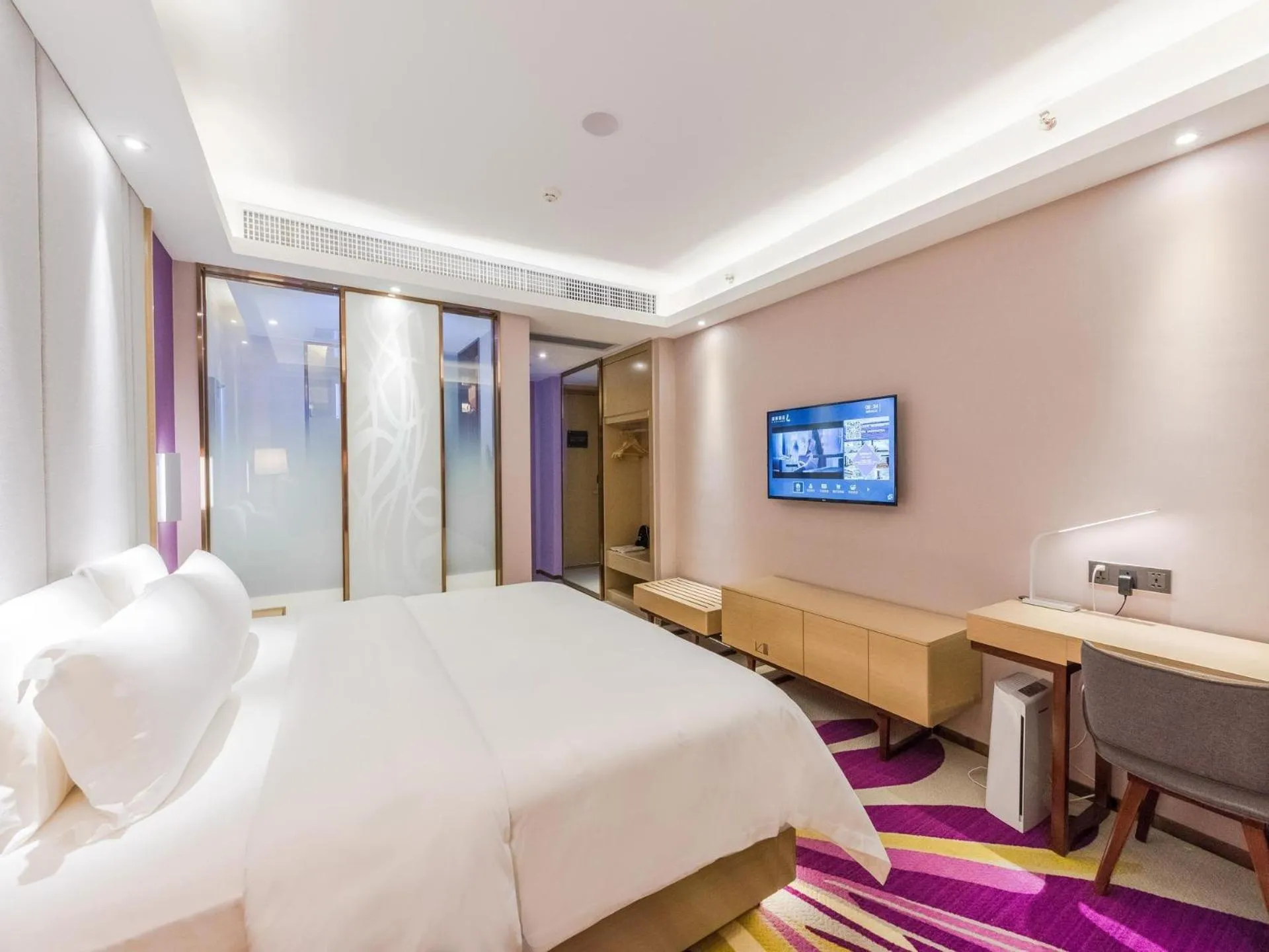 Lavande Hotels·Foshan Zhoucun Ligang Road Xunfenggang Metro Station