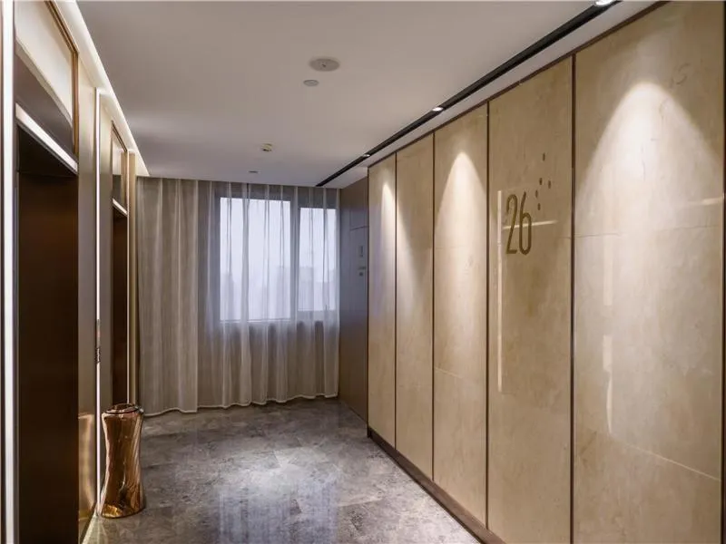 Lavande Hotel Chengdou Qingbai River Phoenix Lake