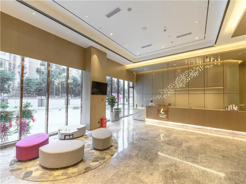 Lavande Hotel Chengdou Qingbai River Phoenix Lake