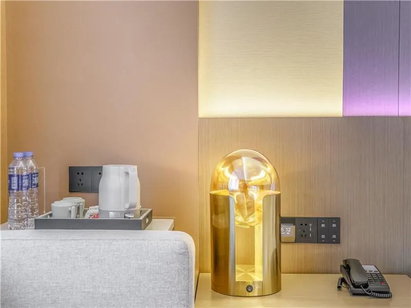 Lavande Hotel Chengdou Qingbai River Phoenix Lake