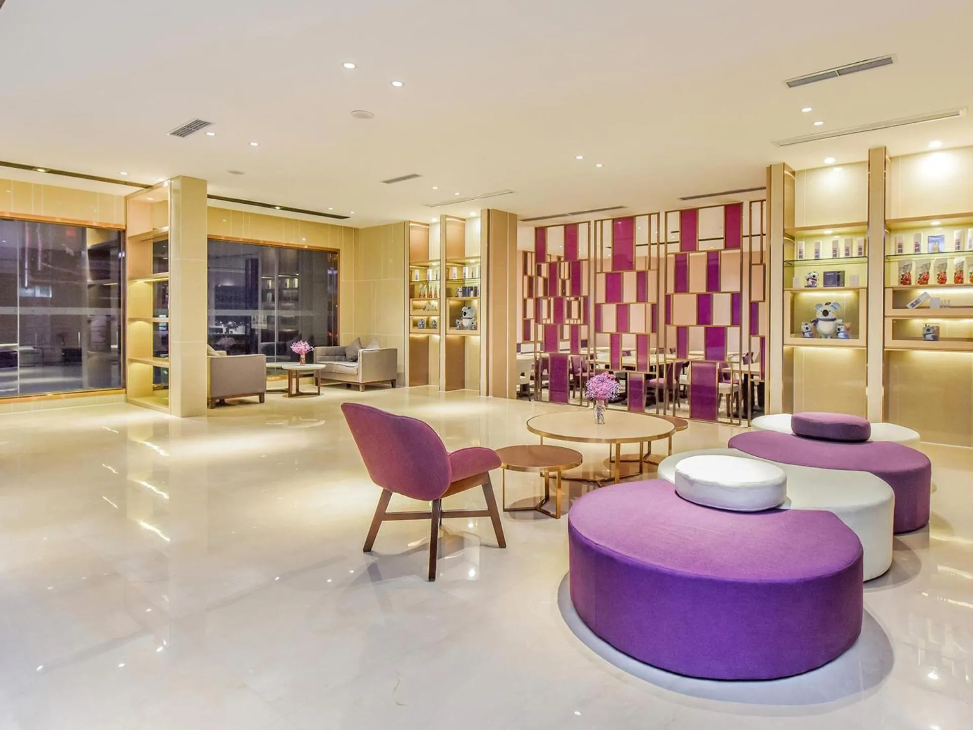 Lavande Hotel Chongqing Nanping Pedestrian Street Convention and Exhibition Center