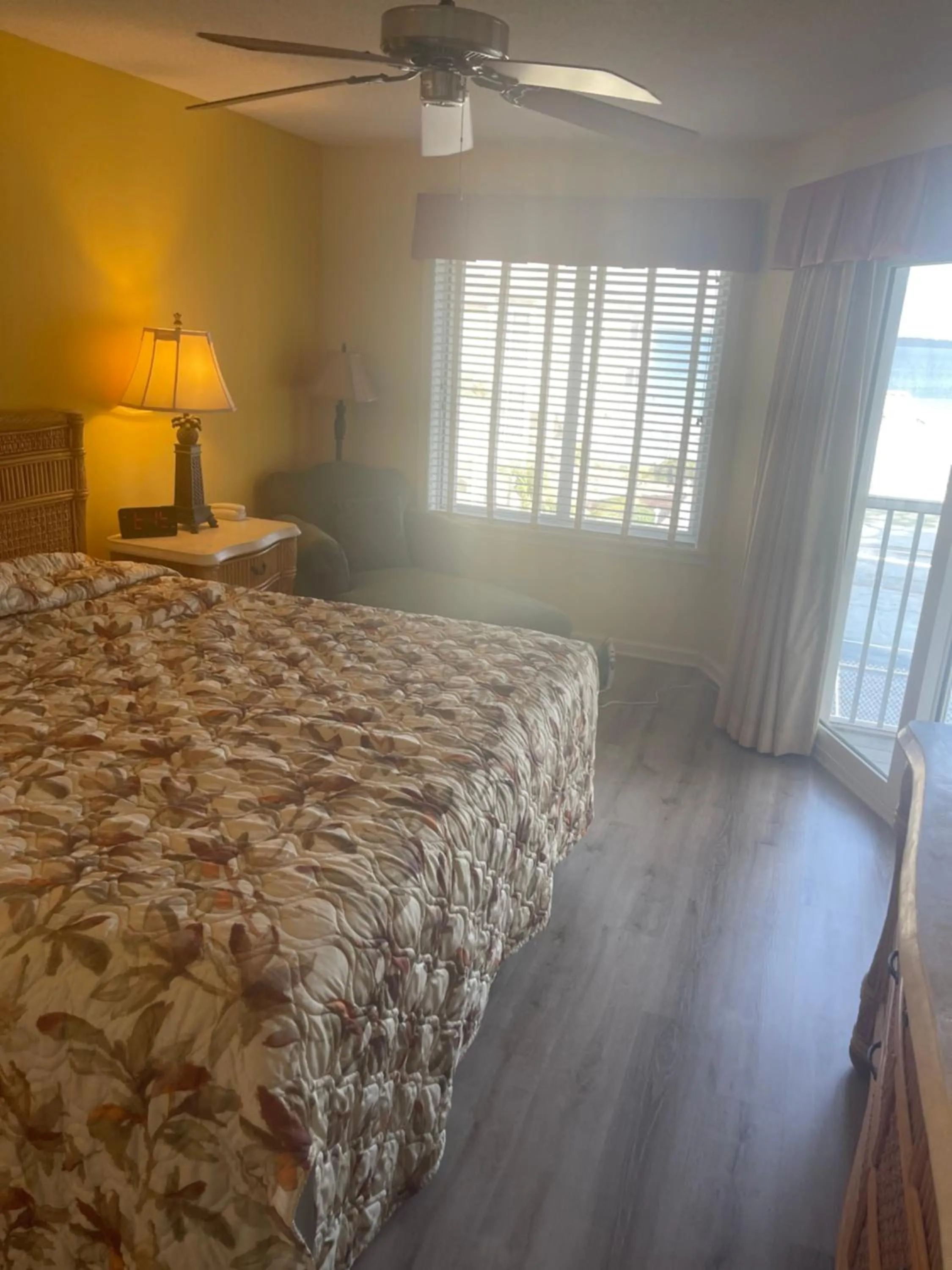 Bedroom, Bed in GetAways at Soundside Holiday Beach Resort