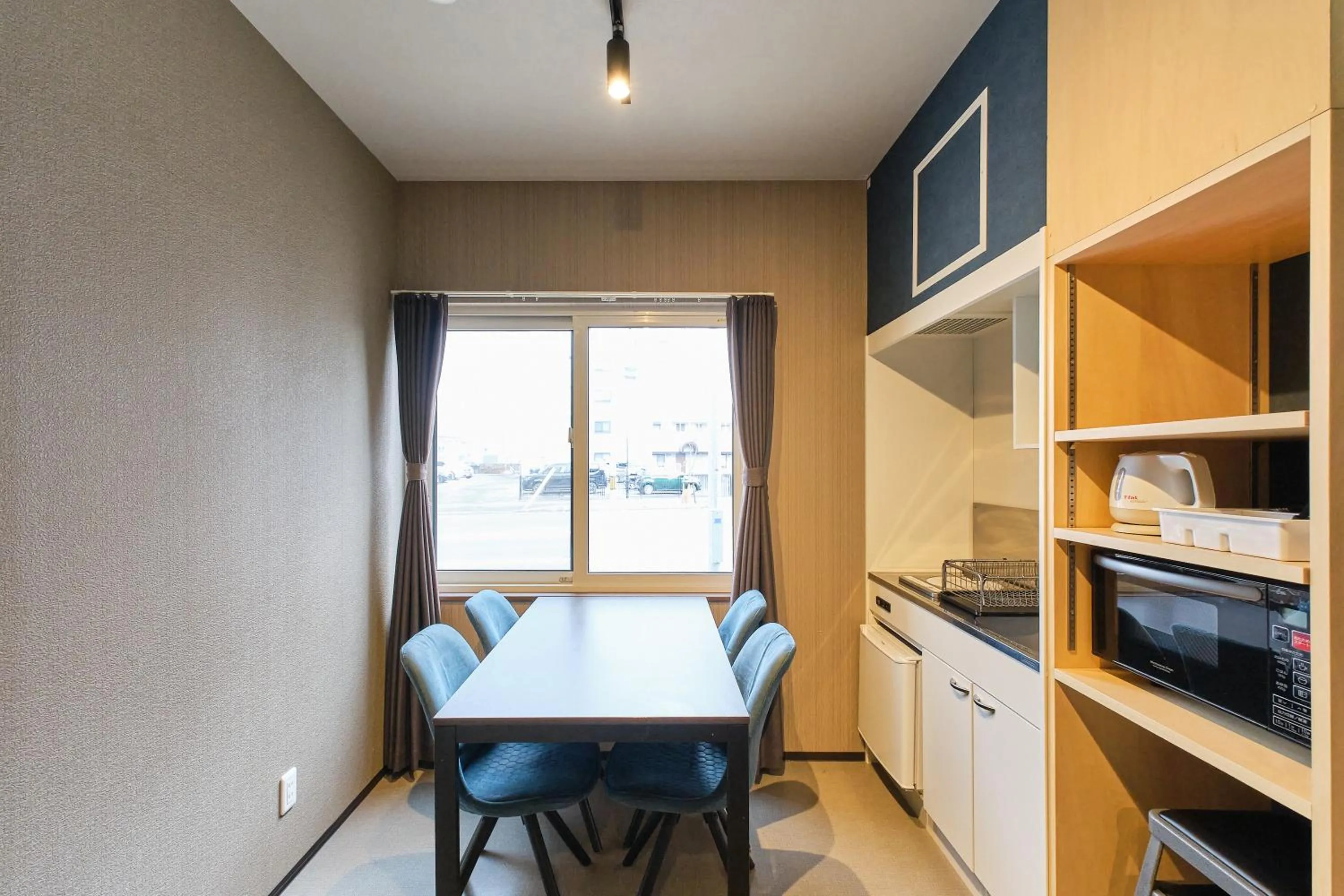 Dining area in UCHI Living Stay Sapporo Kikusui