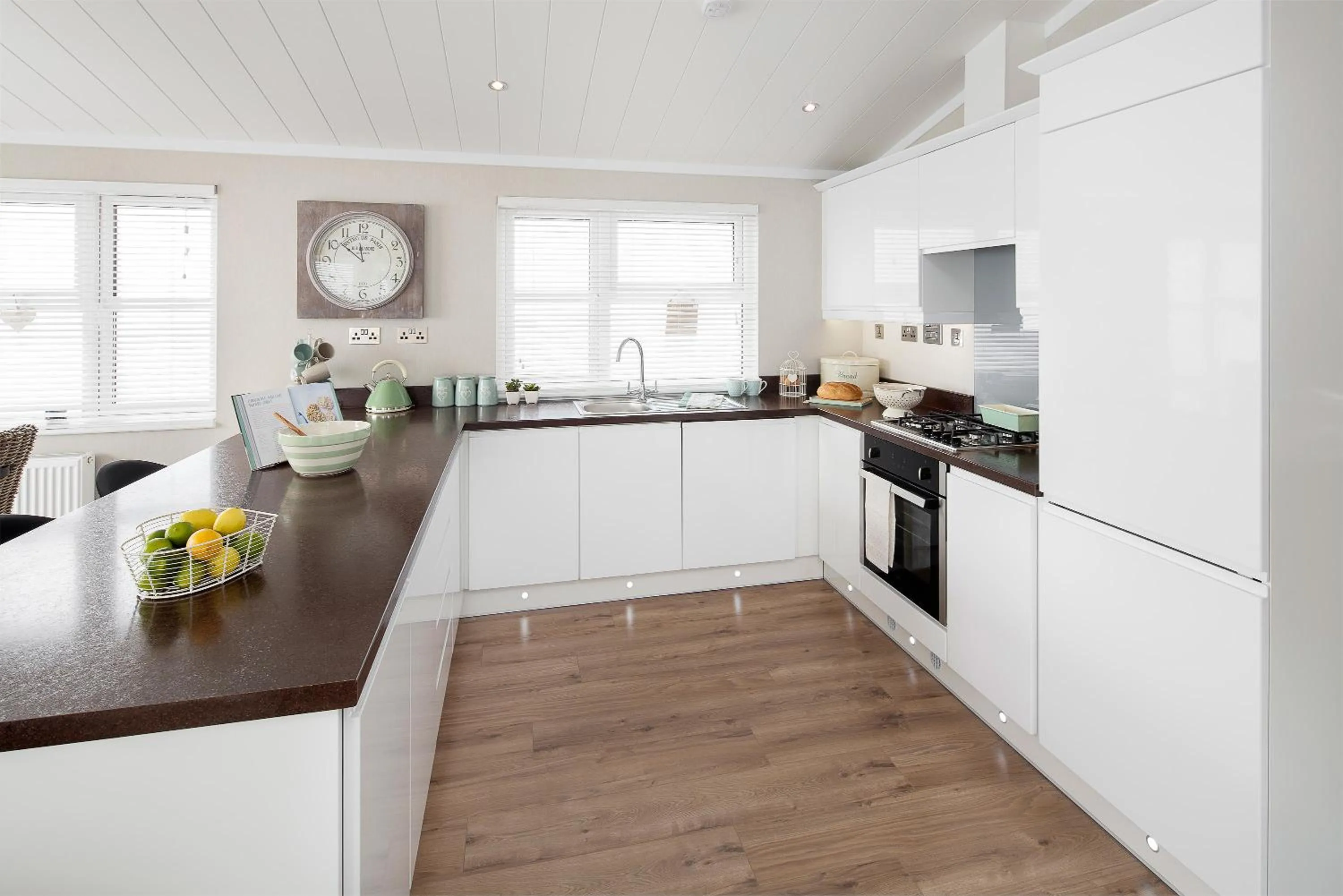 Kitchen or kitchenette in St Helens Coastal Resort