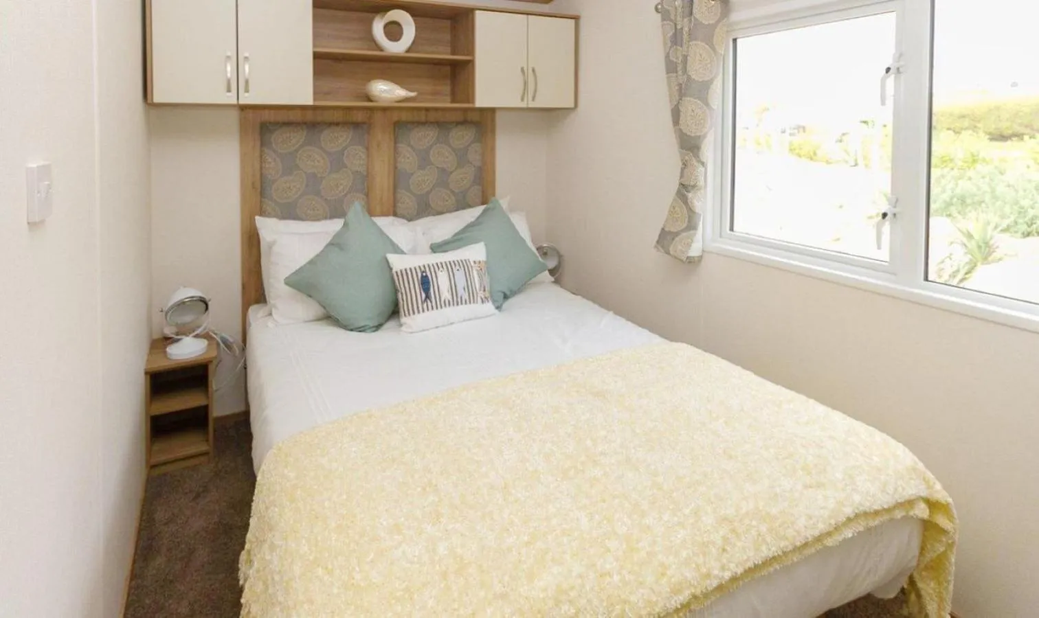 Bedroom, Bed in St Helens Coastal Resort