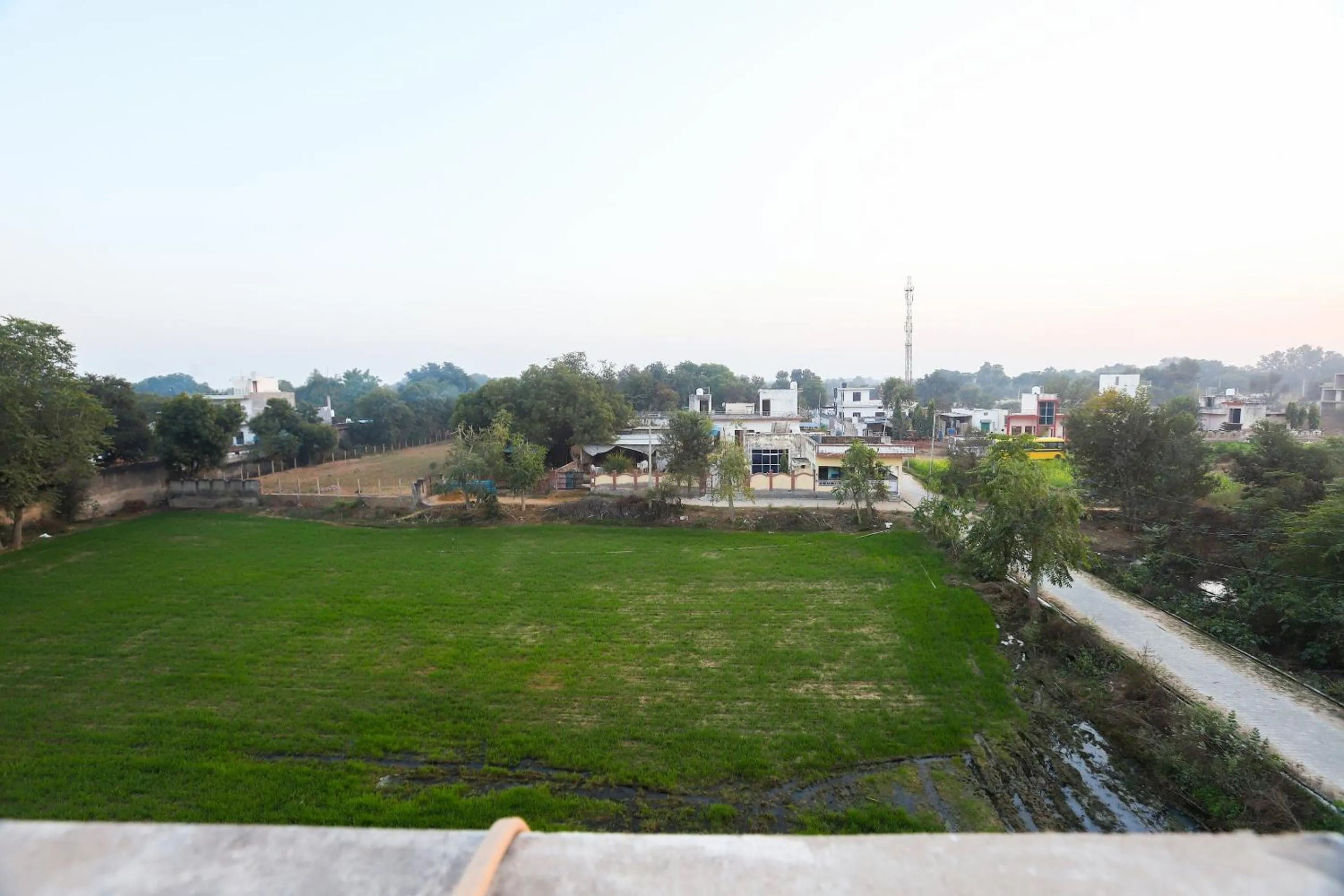 Facade/entrance in Hotel O King Villa's