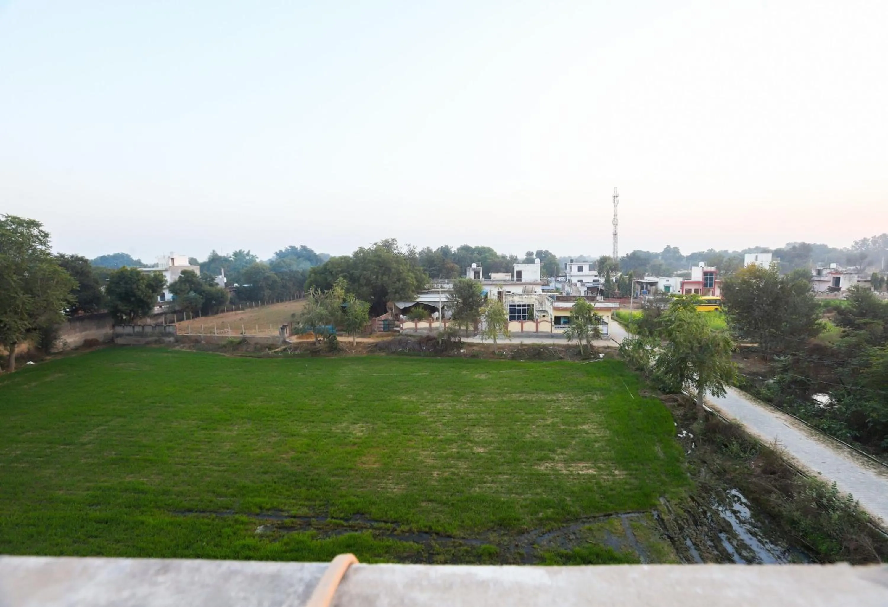 Facade/entrance in Hotel O King Villa's