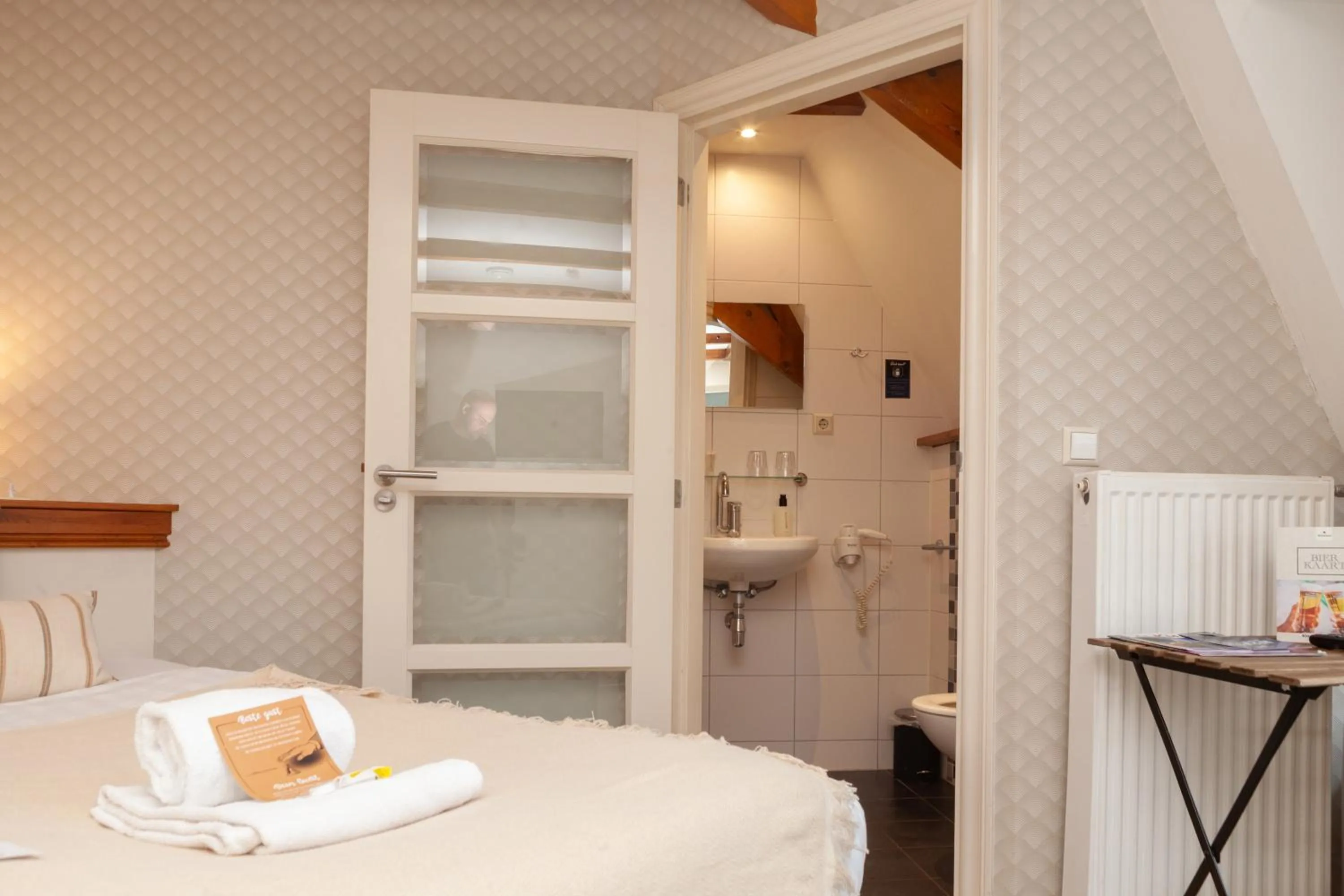 Bed in Kings Inn City Hotel Alkmaar