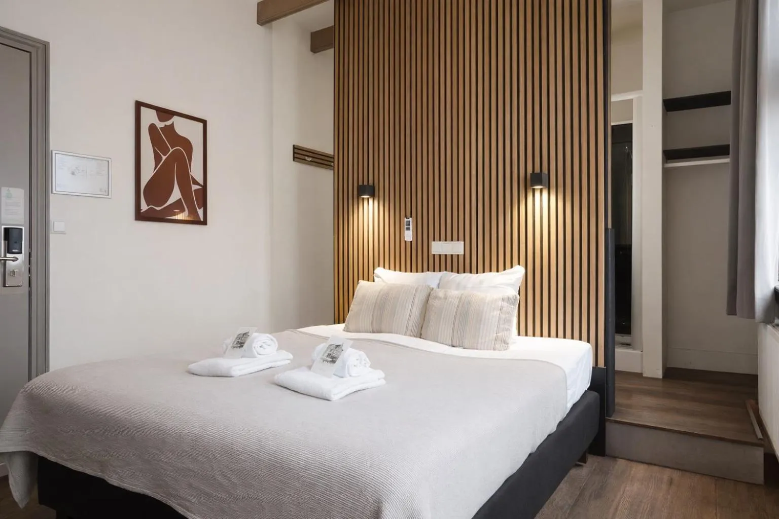 Bed in King's Inn City Hotel Alkmaar