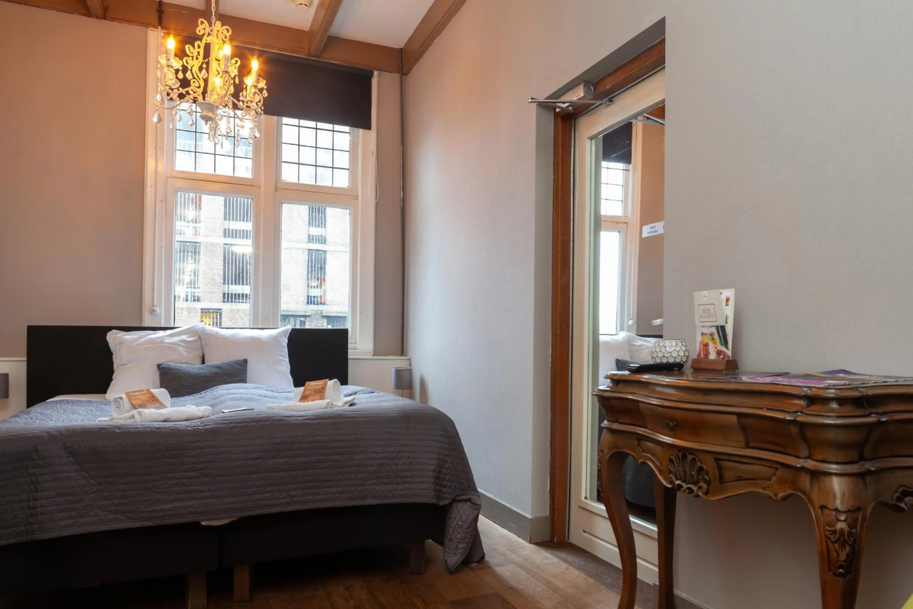 Bed in Kings Inn City Hotel Alkmaar