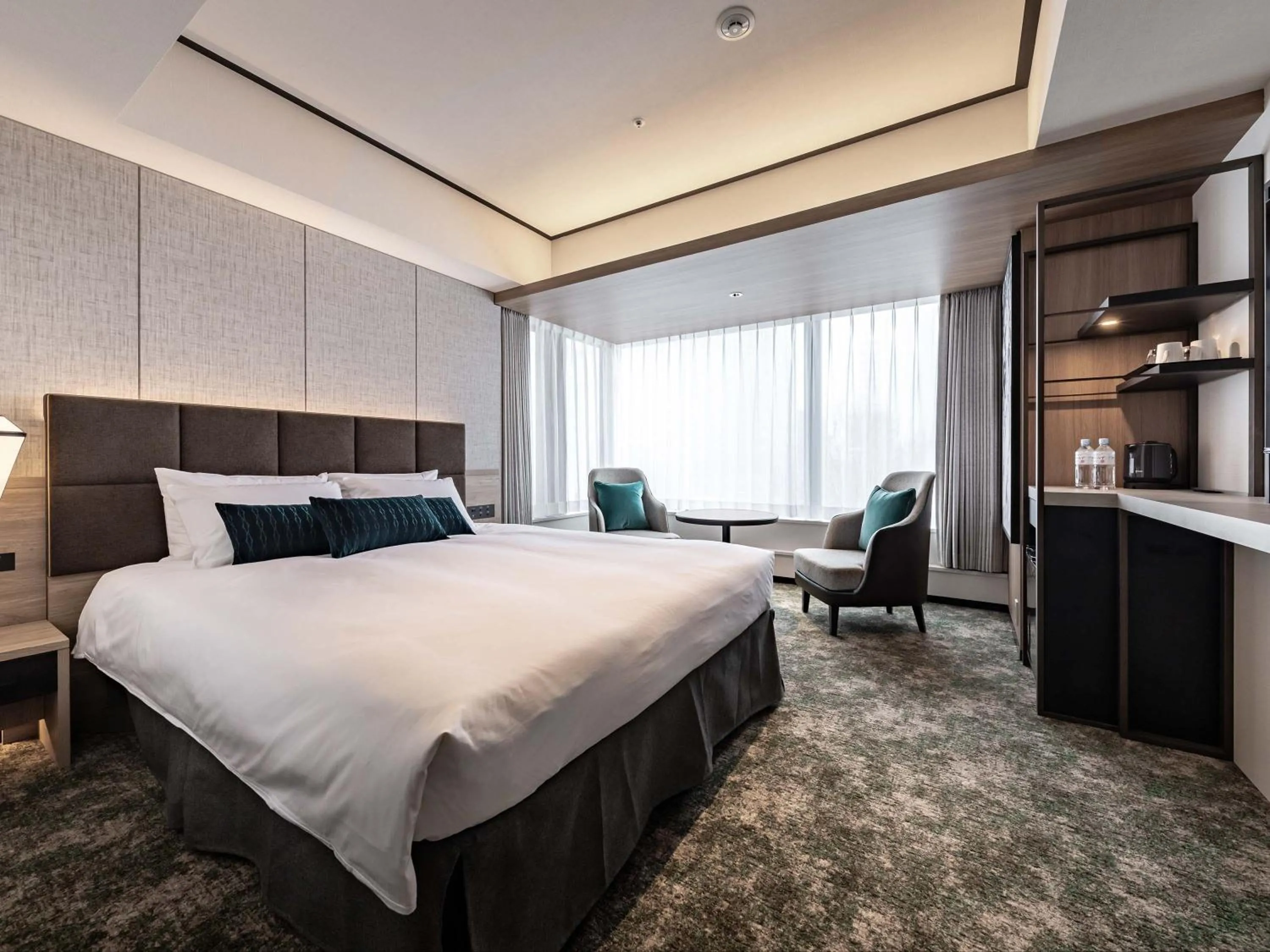 Photo of the whole room, Bed in Solaria Nishitetsu Hotel Sapporo